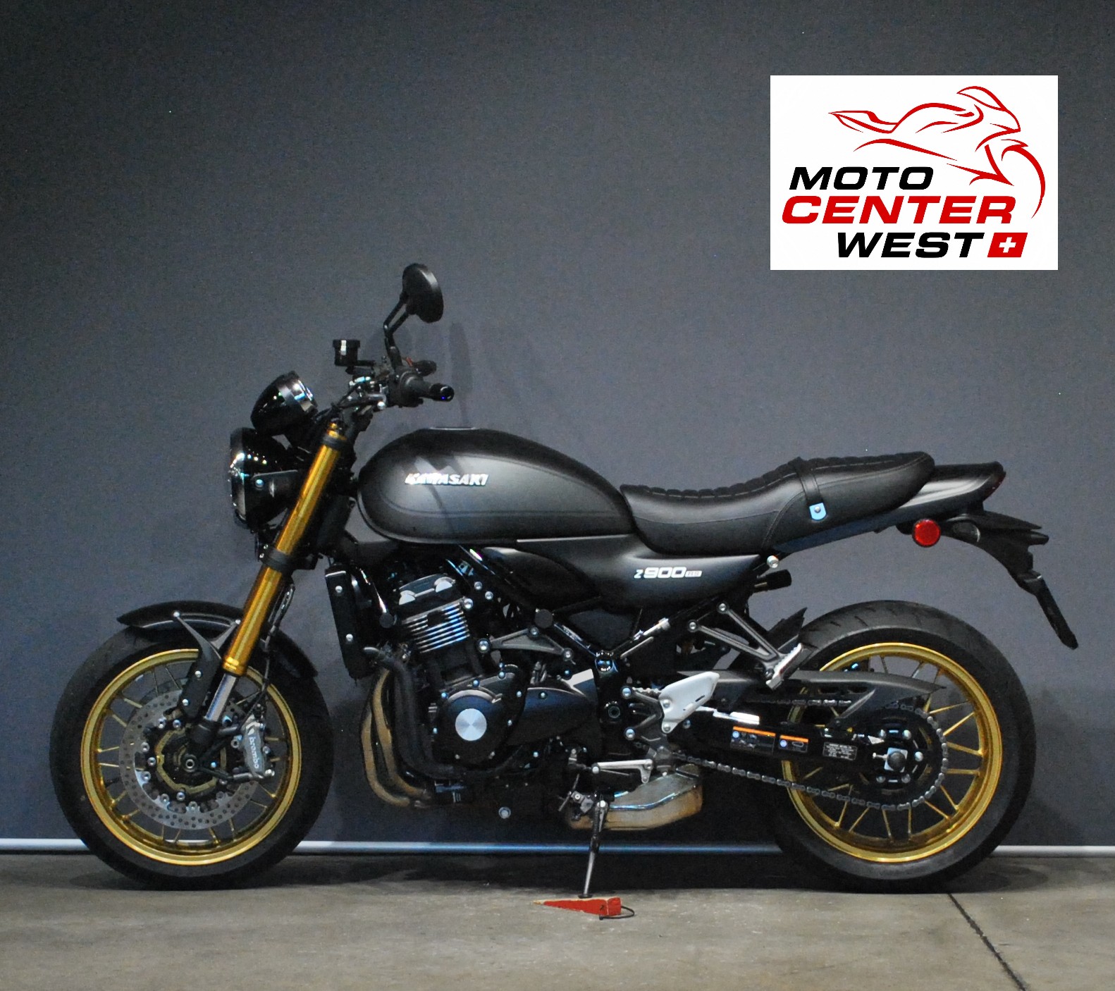 KAWASAKI Z 900 RS SE-showroom-element-2