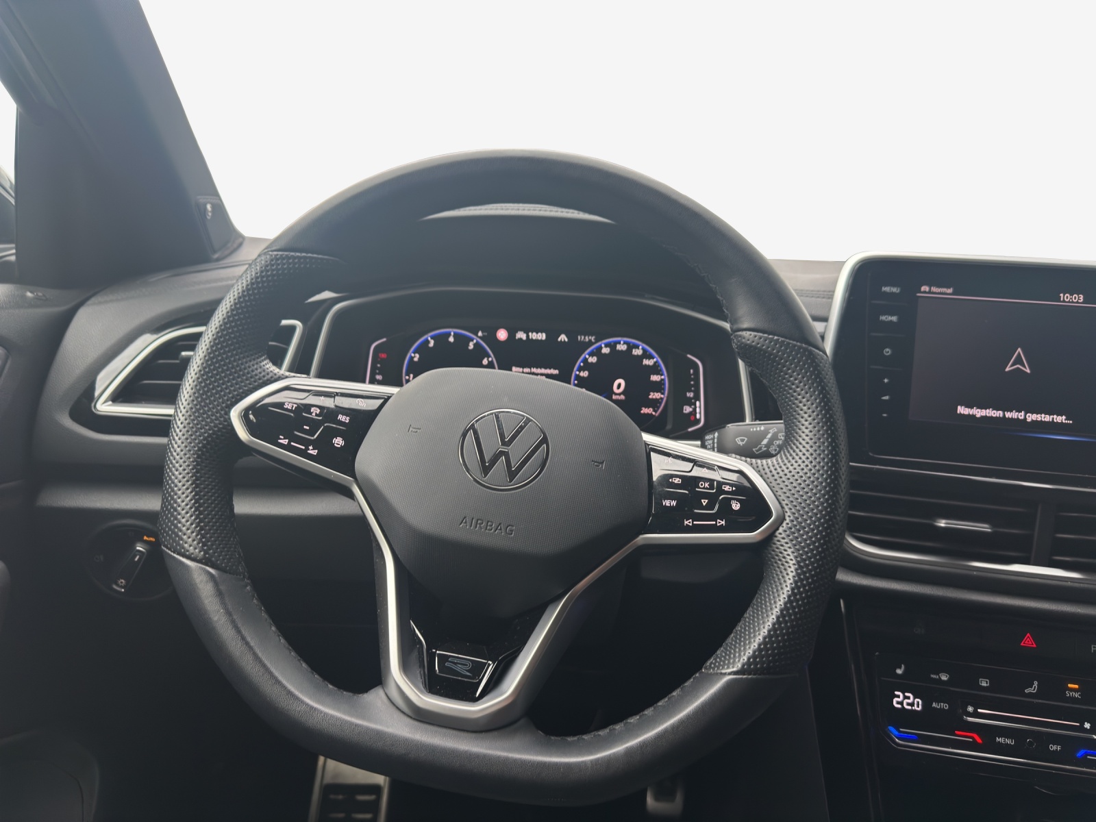 VW T-Roc 2.0 TSI R-Line DSG 4Motion-image-9