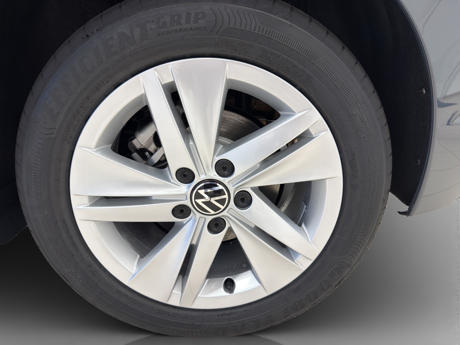 VW Golf 1.5 e TSI mHEV Value DSG-image-13