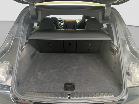 BMW iX xDrive40-image-11