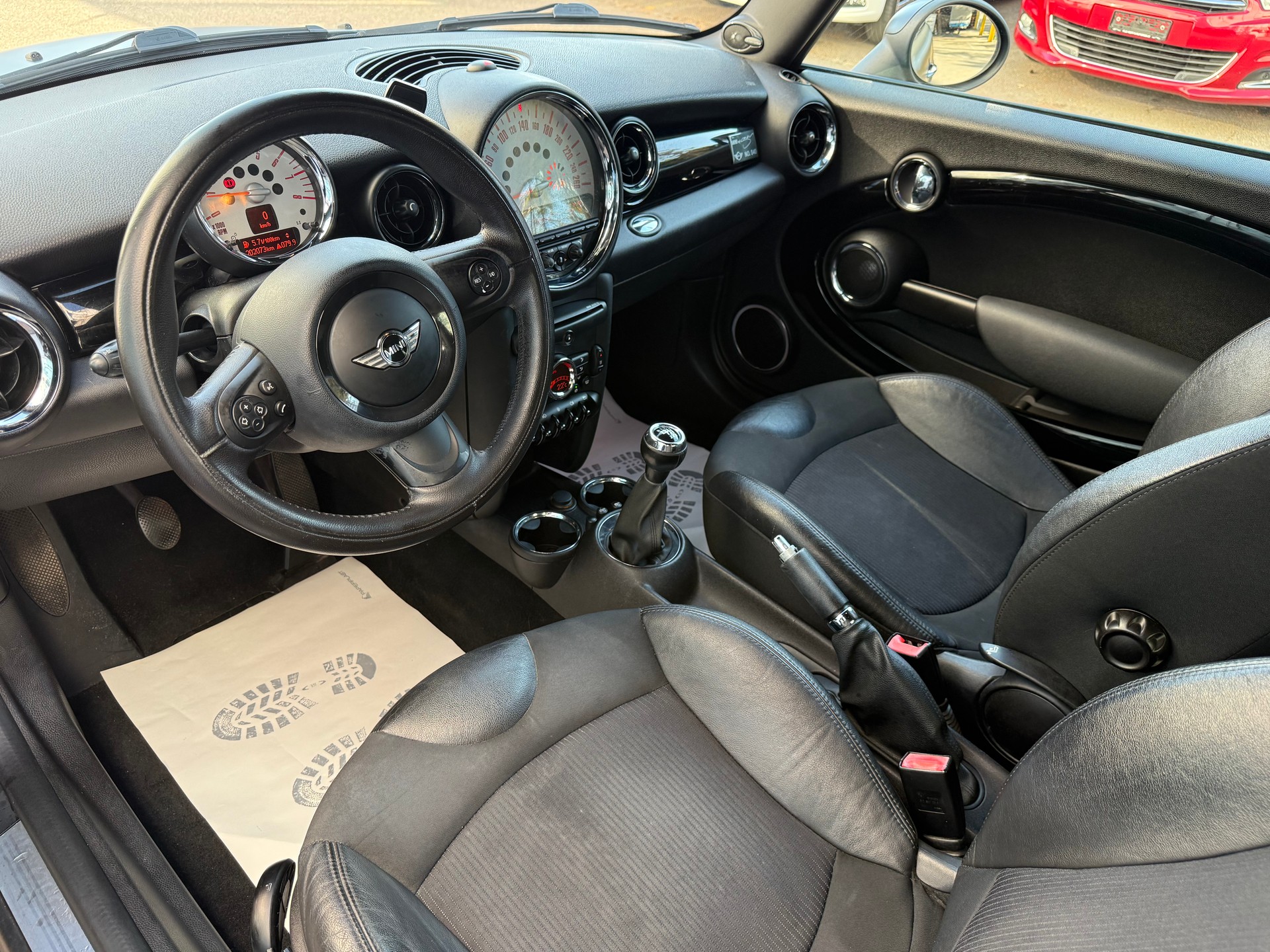 MINI Cooper || Frisch ab MFK-image-9
