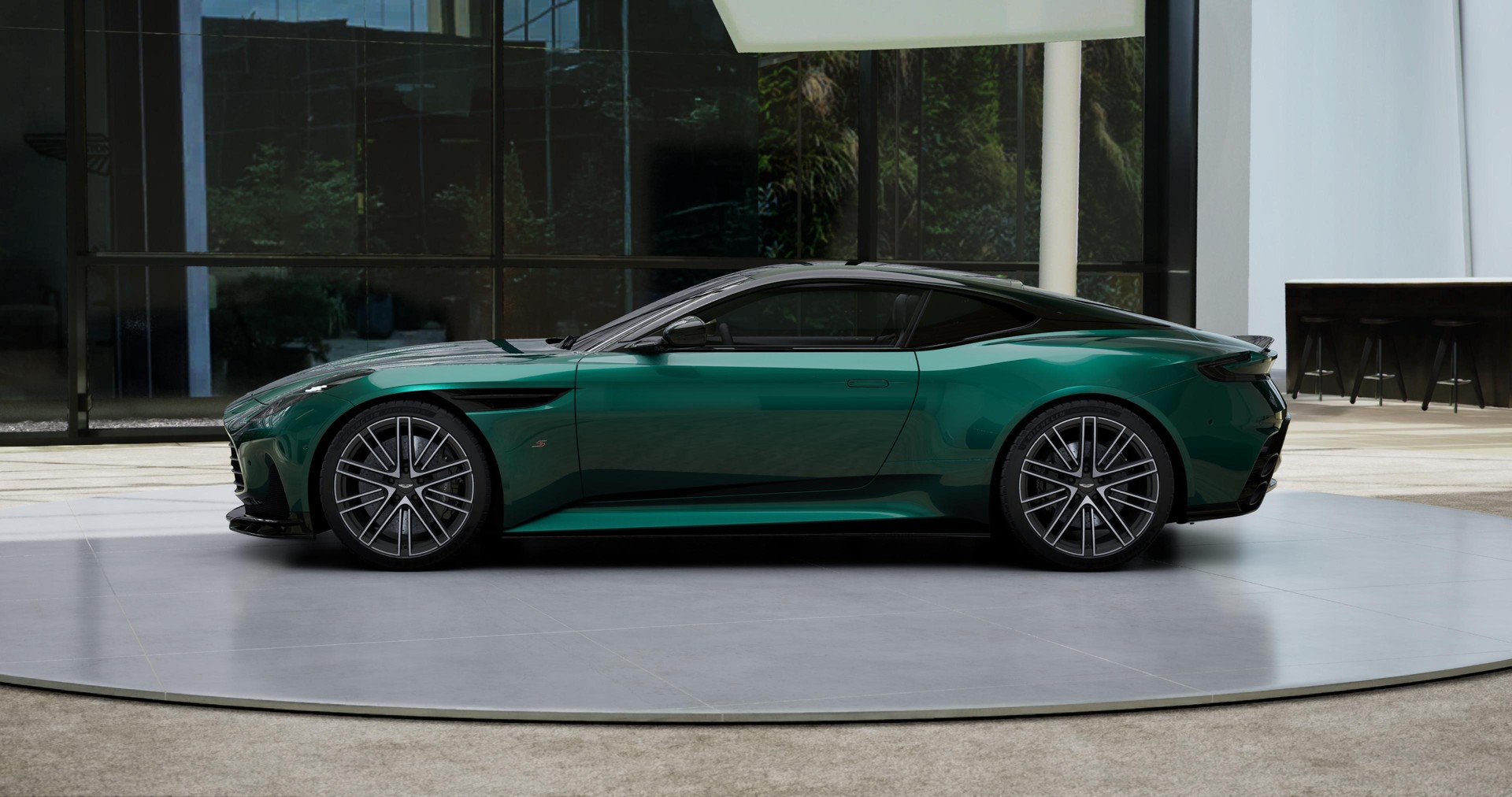 ASTON MARTIN DB12 Coupé 4.0 S V8 Bi-Turbo-image-30