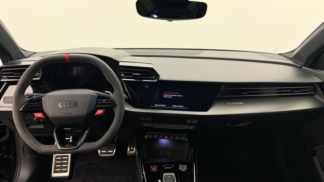 AUDI RS3 Sportback 2.5 TSI quattro S-tronic-image-5