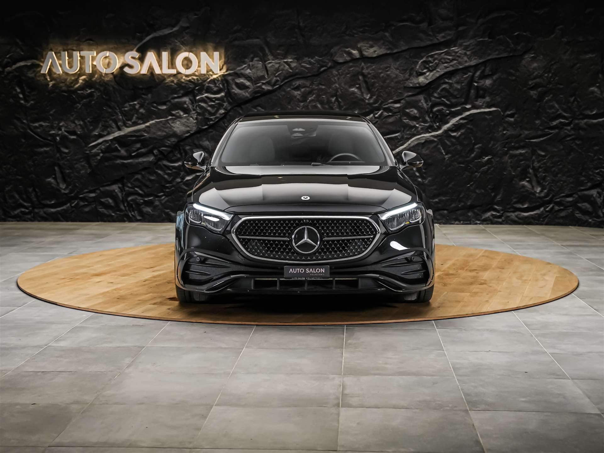 MERCEDES-BENZ E 220 d AMG Line 9G-Tronic "21" Felgen*Werksgarantie*Panorama*Lenkradheizung*-image-6