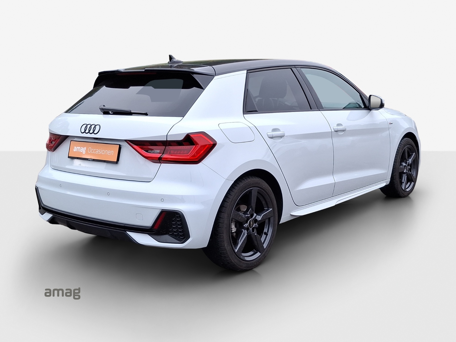 AUDI A1 Sportback 30 TFSI S Line Attraction S-tronic-image-4