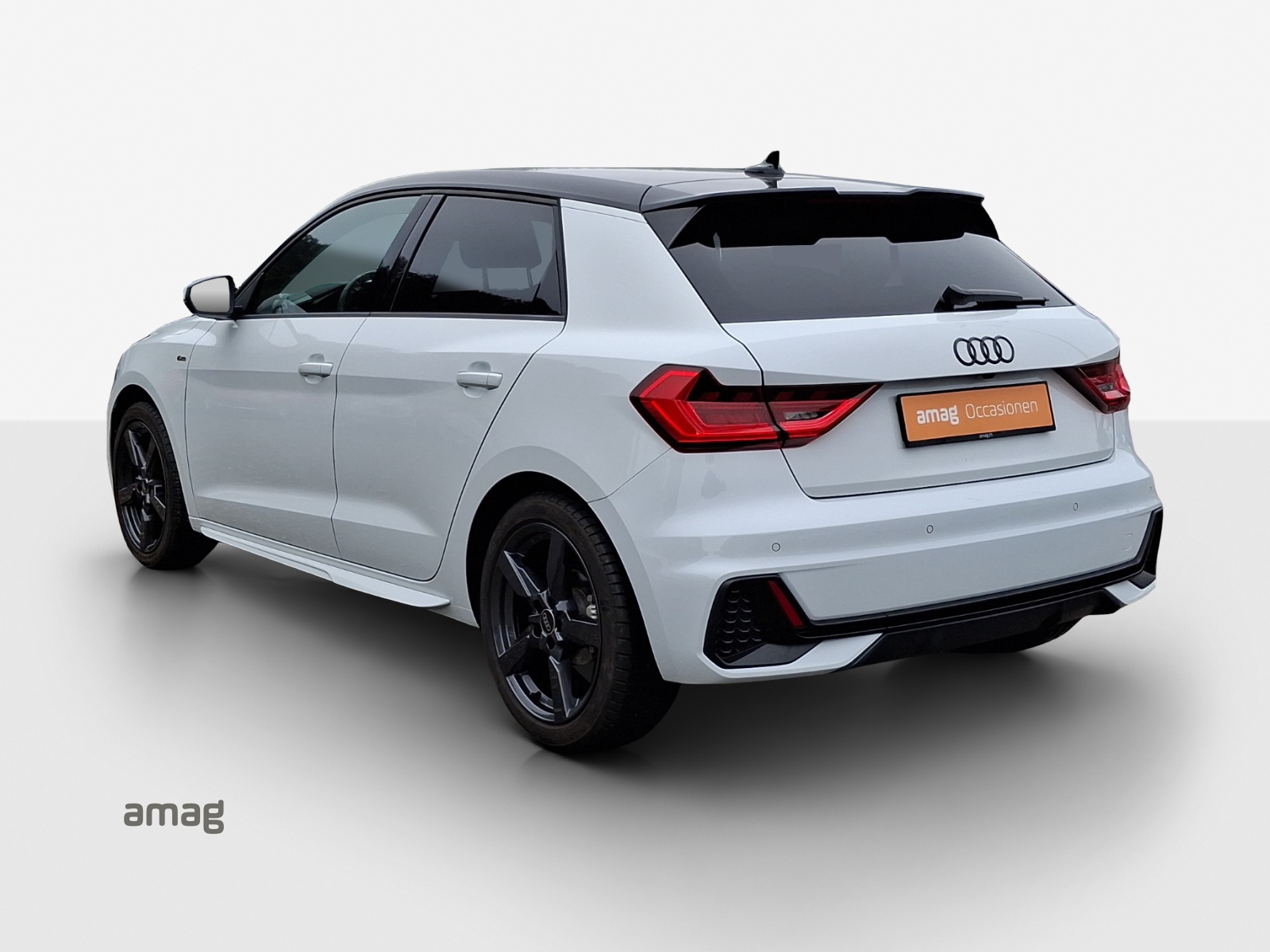 AUDI A1 Sportback 30 TFSI S Line Attraction S-tronic-image-2