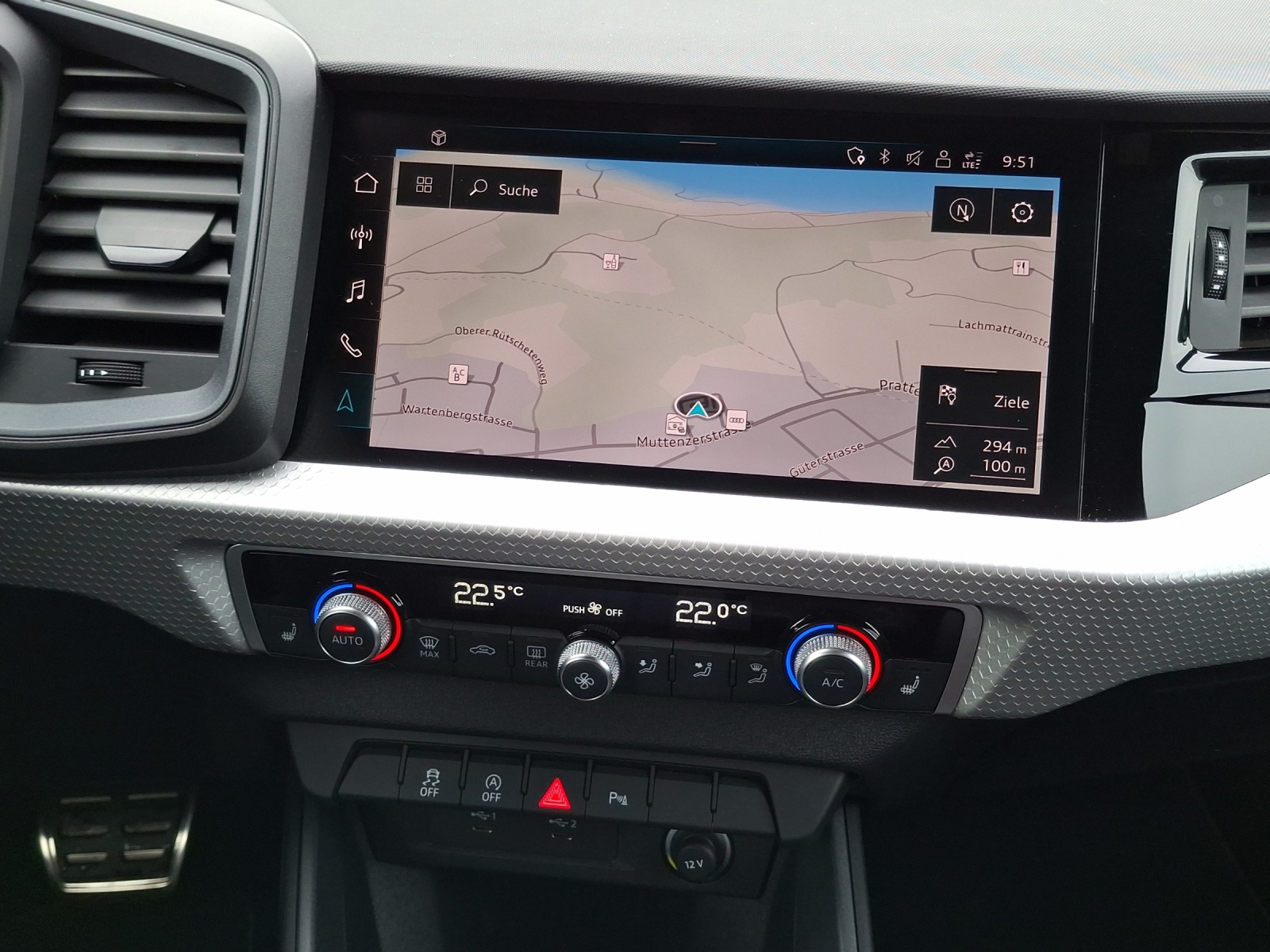 AUDI A1 Sportback 30 TFSI S Line Attraction S-tronic-image-10