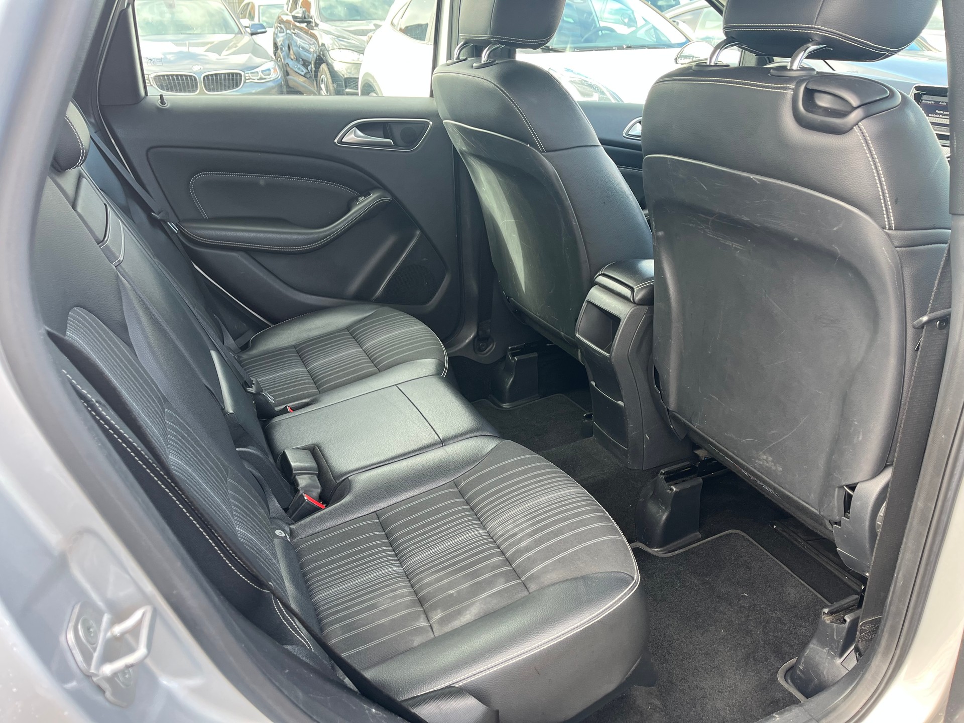 MERCEDES-BENZ B 180 CDI 7G-DCT-image-11
