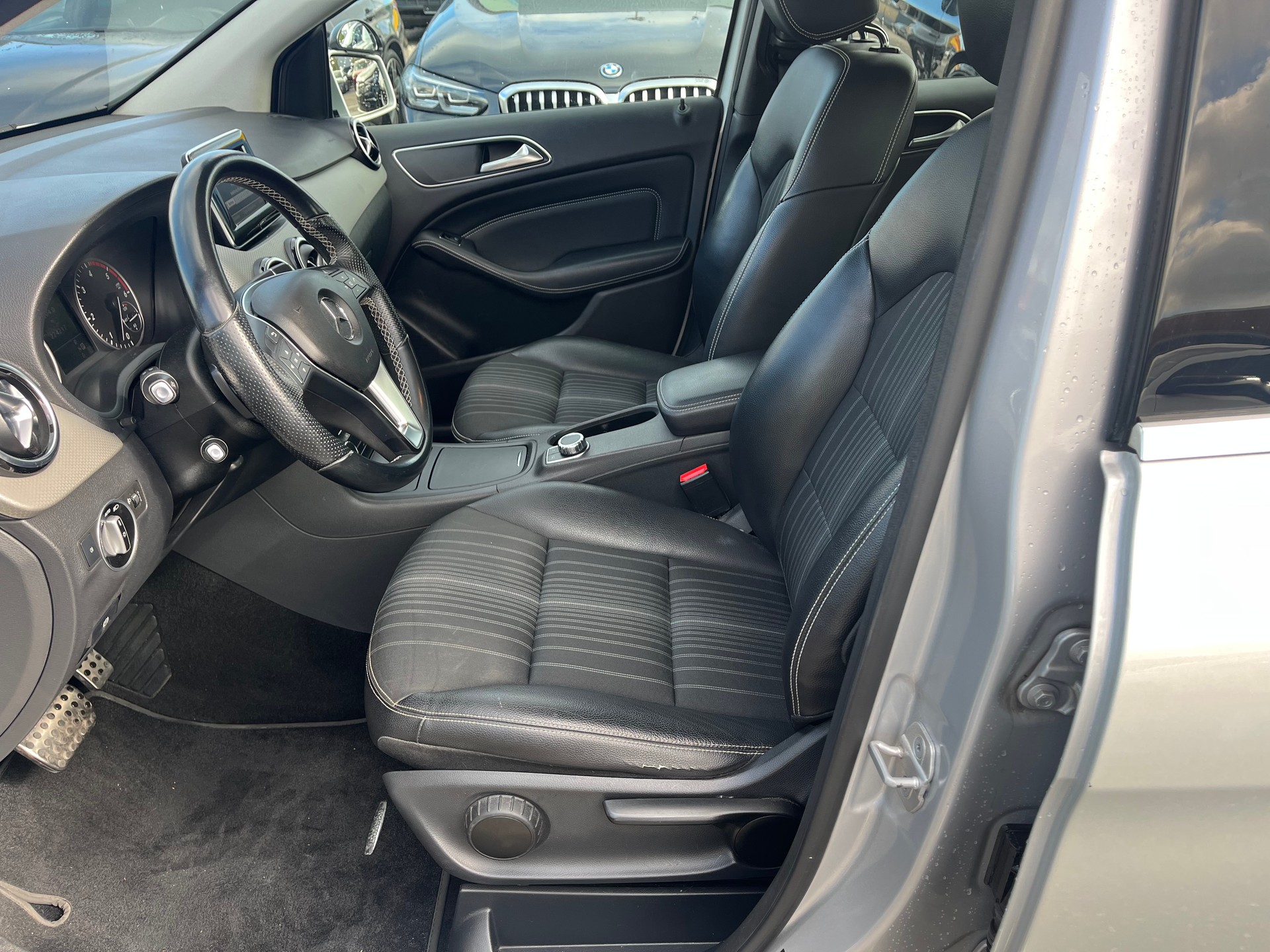 MERCEDES-BENZ B 180 CDI 7G-DCT-image-10