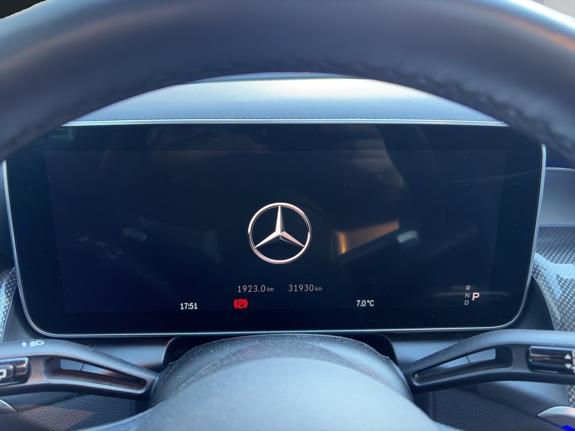 MERCEDES-BENZ GLC-Klasse X254 GLC 220 d AMG Line 4matic-image-11