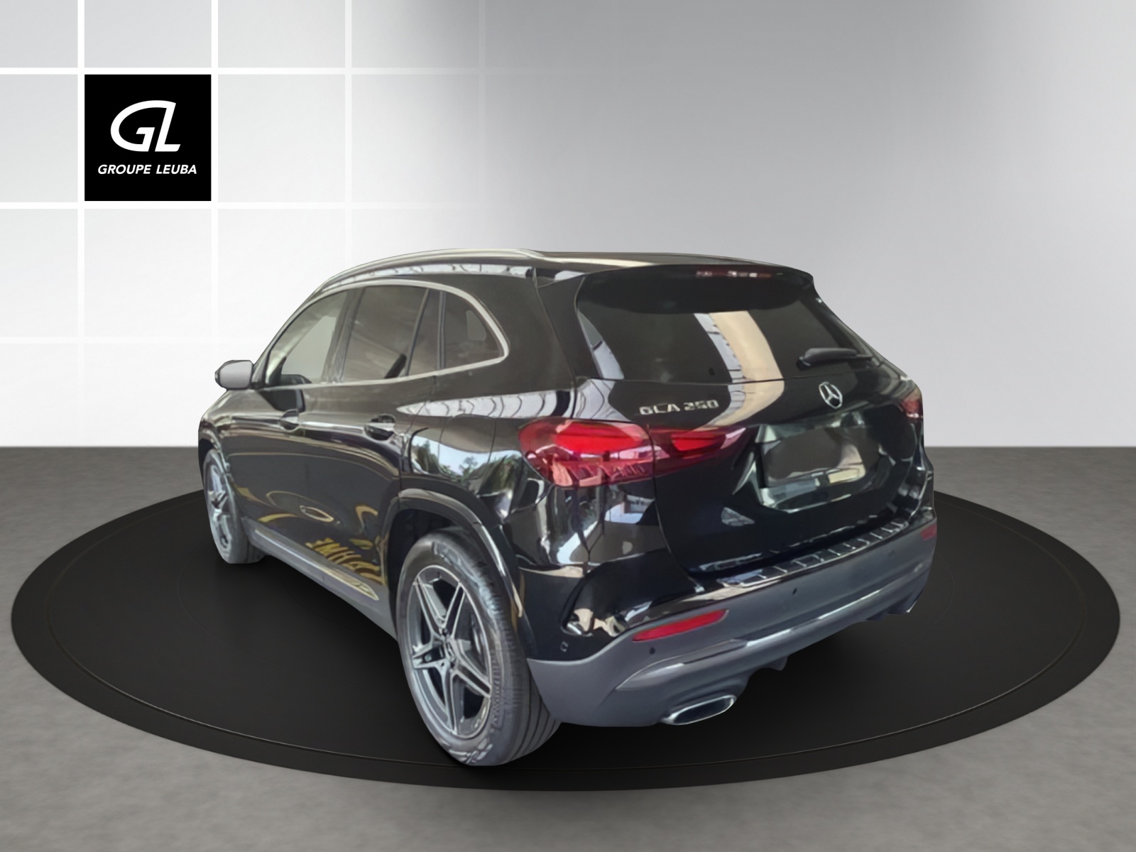 MERCEDES-BENZ GLA 250 4Matic 8G-DCT Swiss Star-image-3