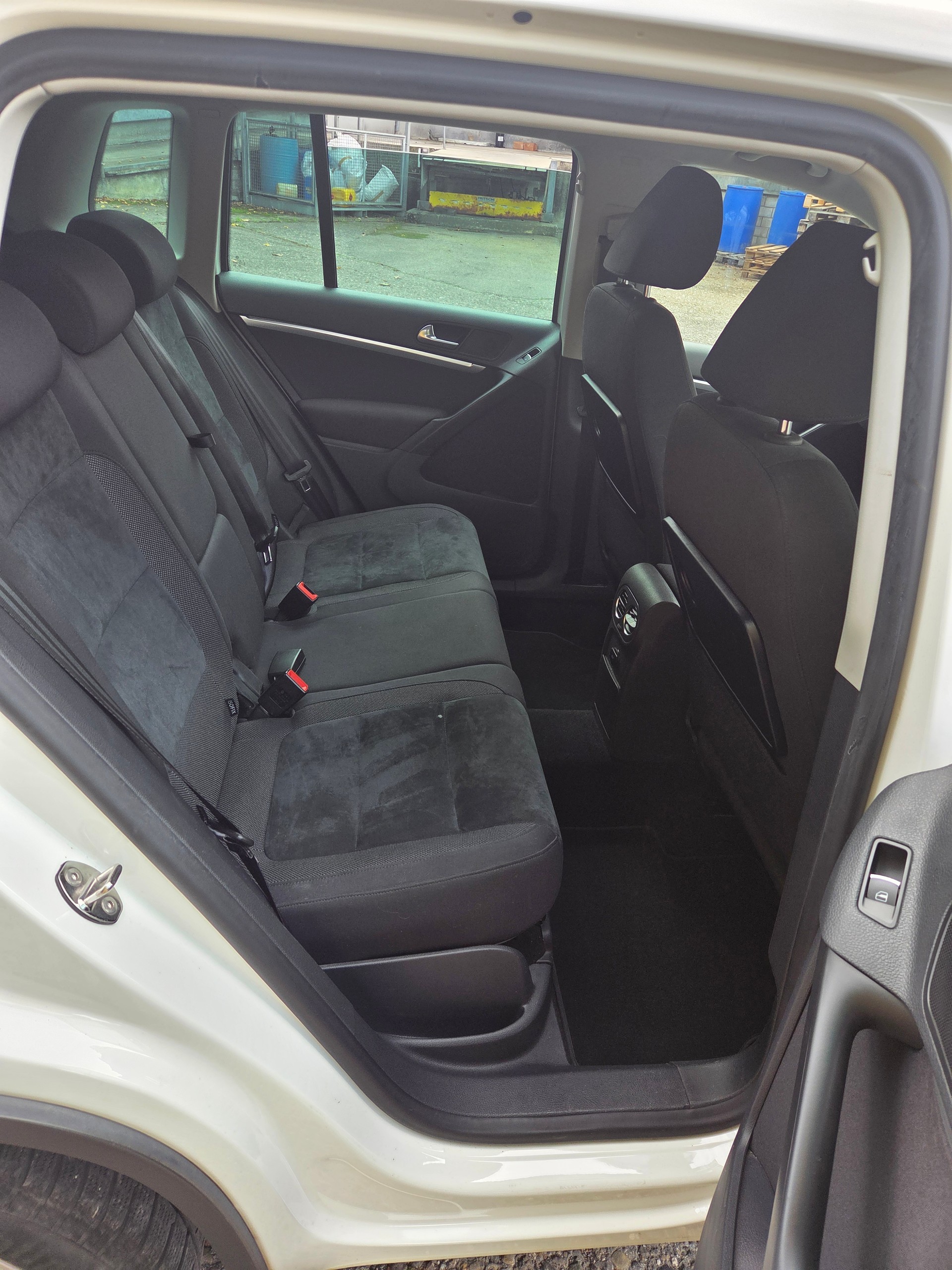 VW Tiguan 2.0 TSI Track&Style 4Motion DSG-image-6