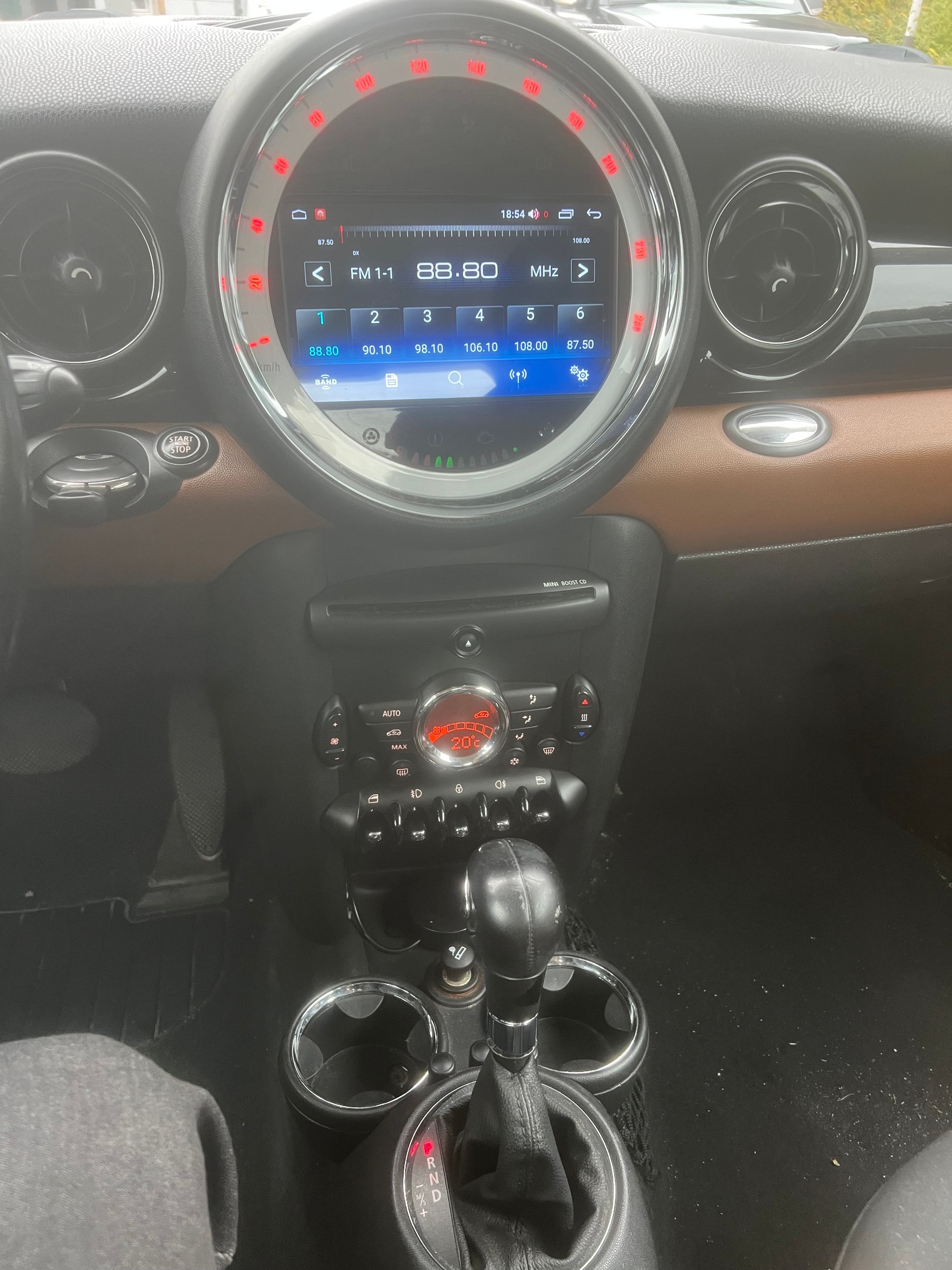 MINI Cooper Steptronic-image-8