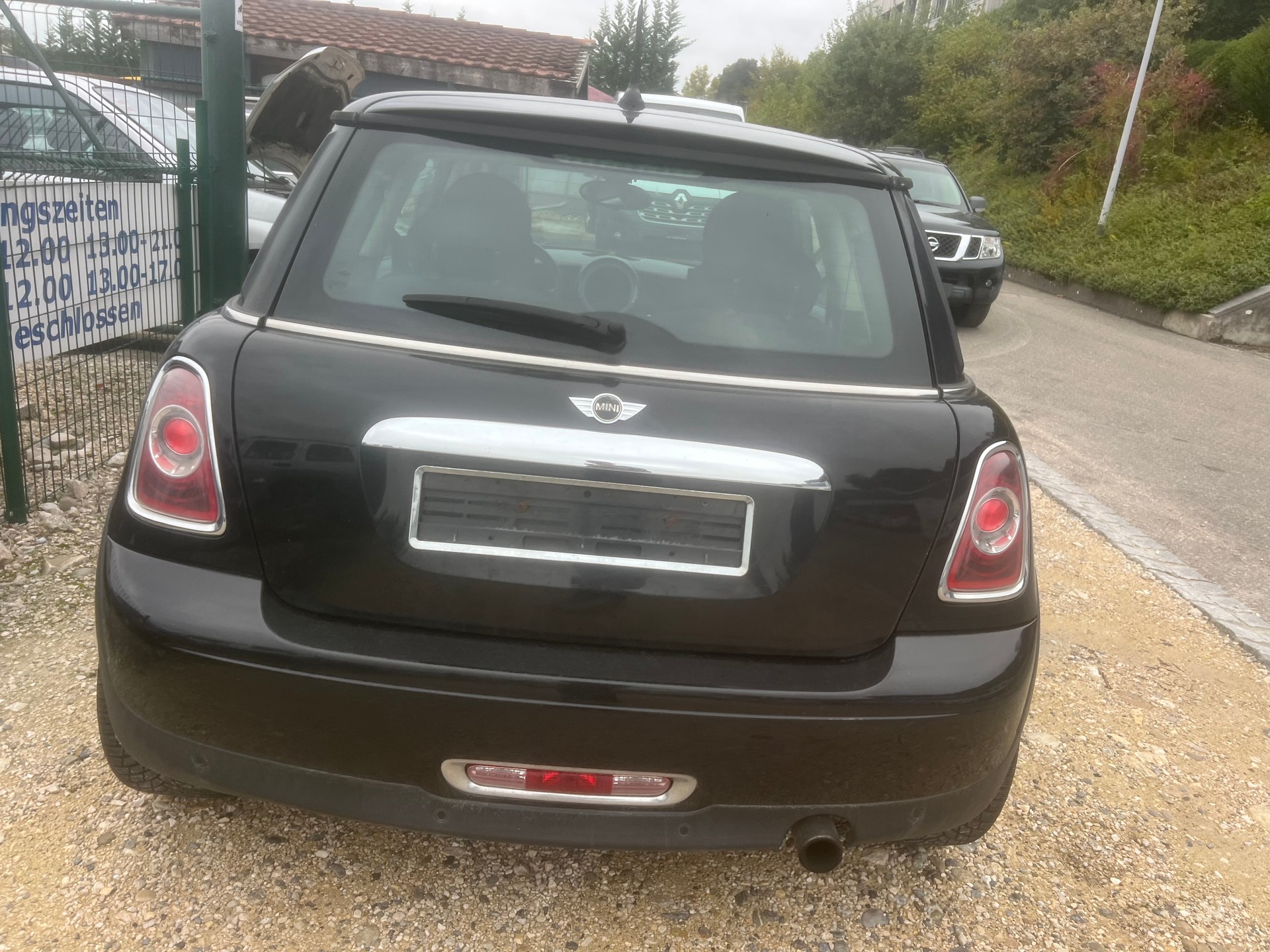 MINI Cooper Steptronic-image-1