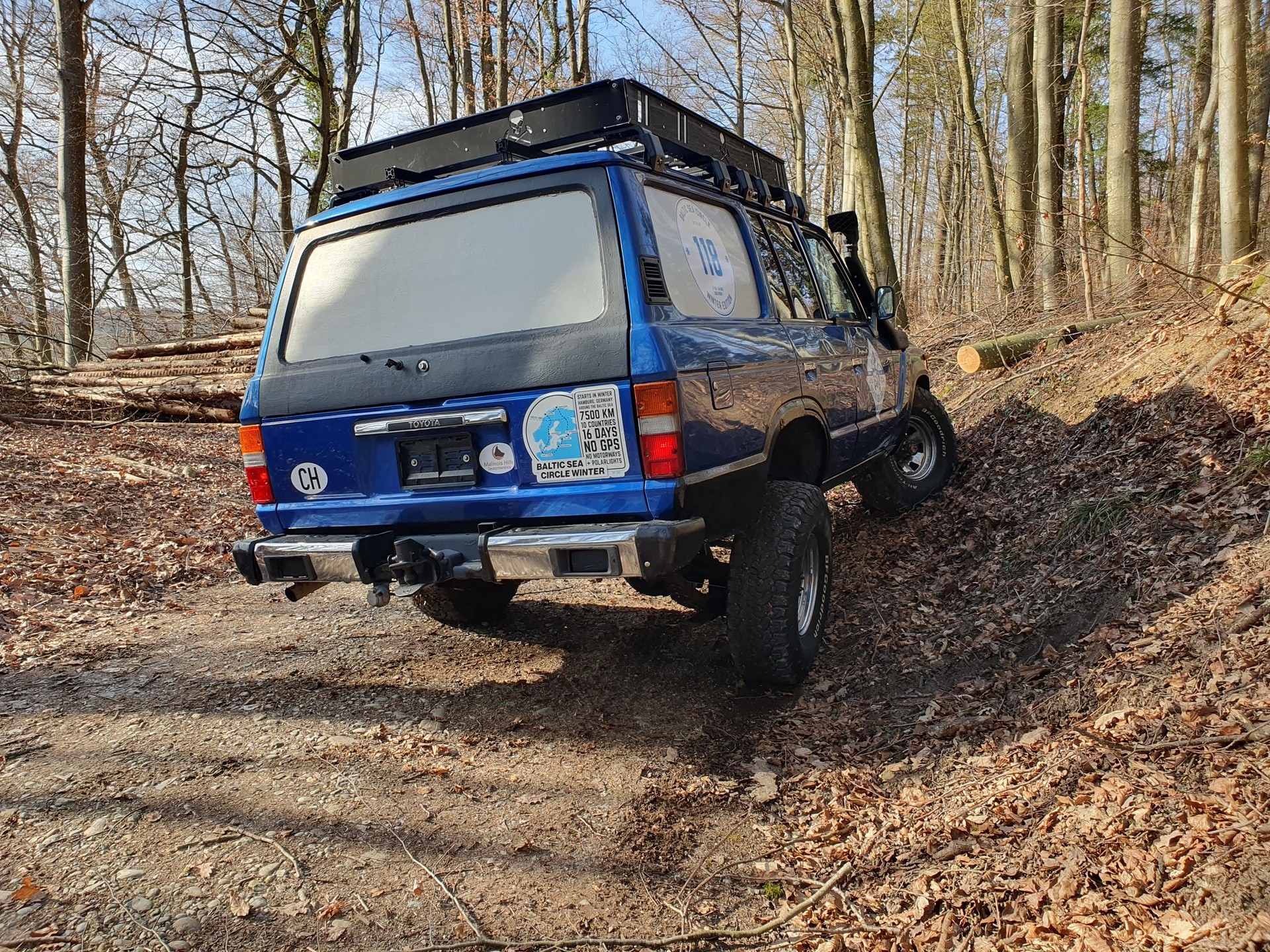 TOYOTA HJ 61 Station GX-image-2