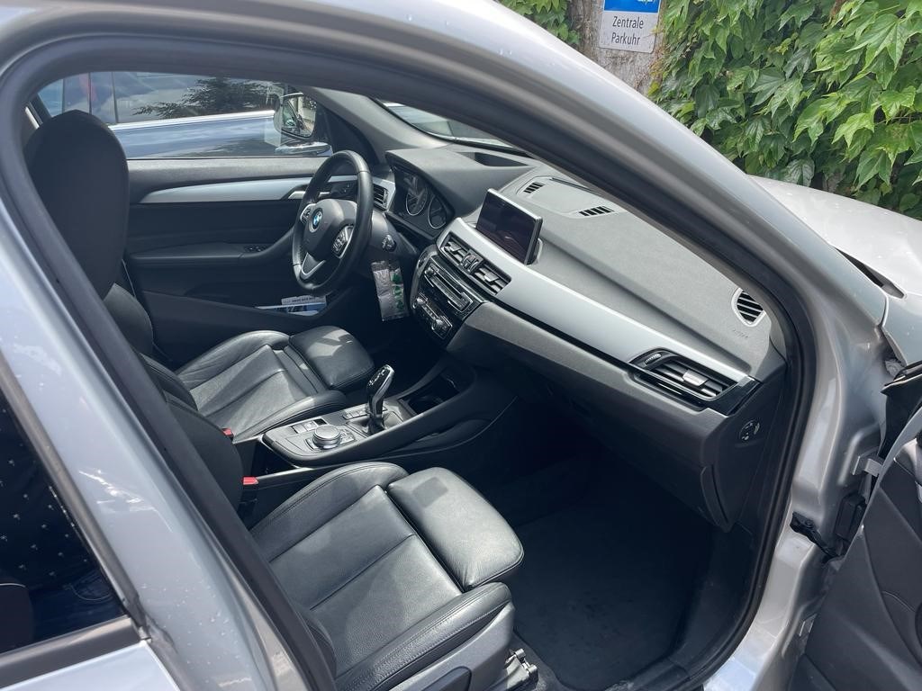 BMW X1 xDrive 20d xLine Steptronic-image-1