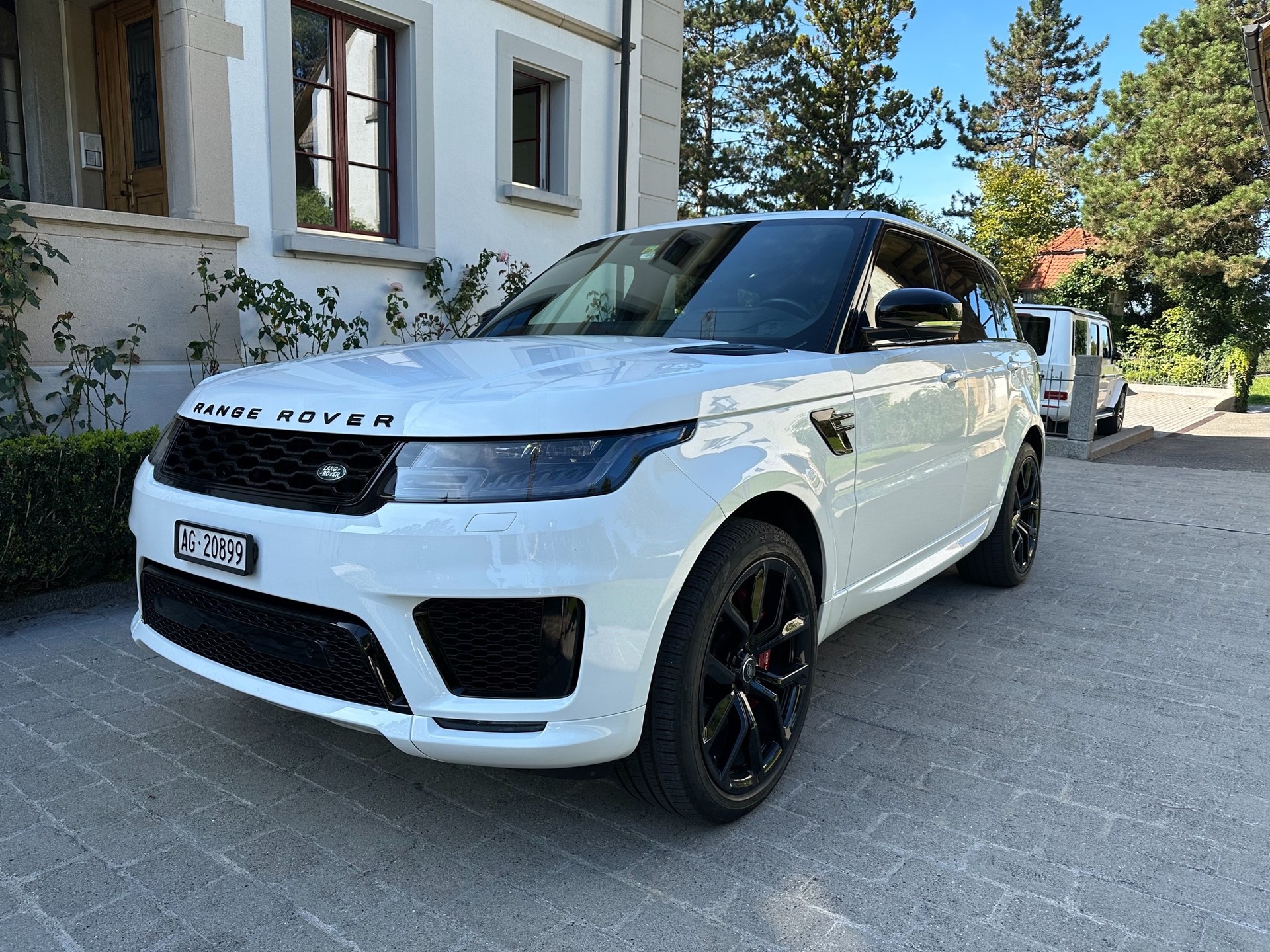 LAND ROVER Range Rover Sport 5.0 V8 S/C HSE Dynamic Automatic-image-0