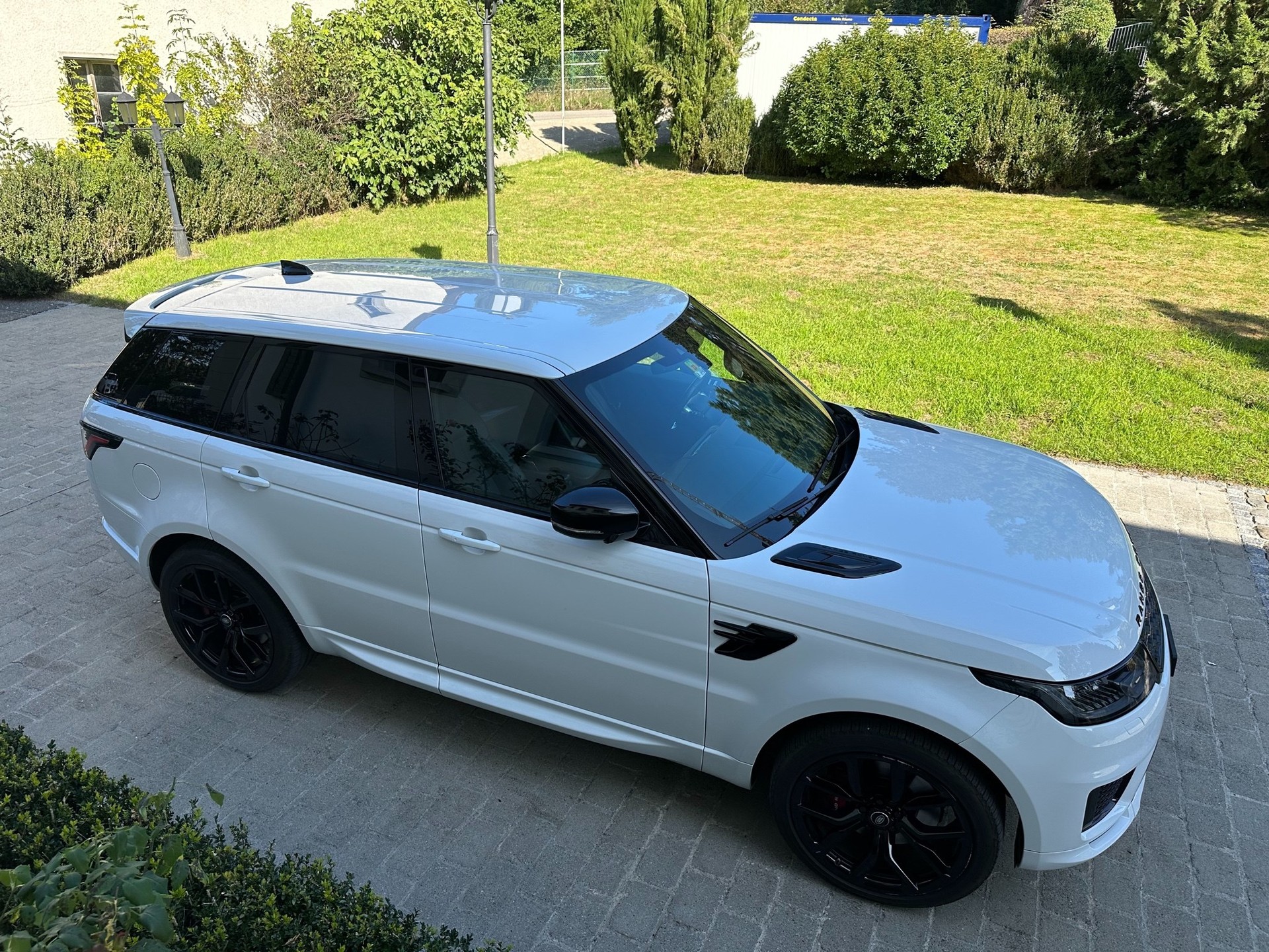 LAND ROVER Range Rover Sport 5.0 V8 S/C HSE Dynamic Automatic-image-16