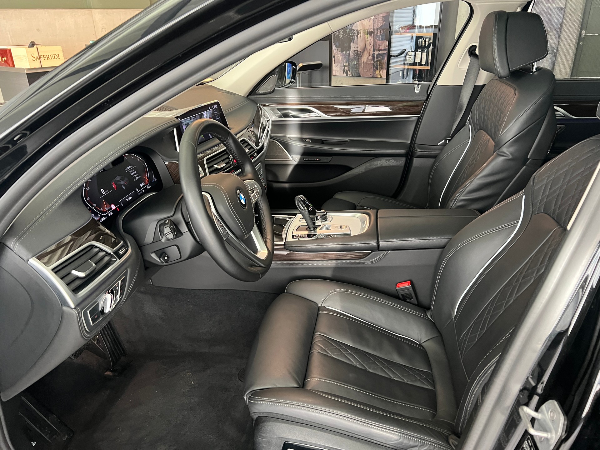BMW 730d xDrive Steptronic-image-11