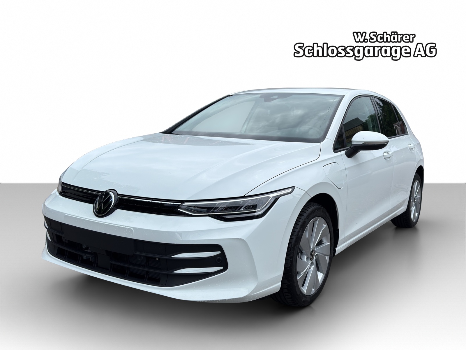 VW Golf 1.5 TSI PHEV Life-image-0