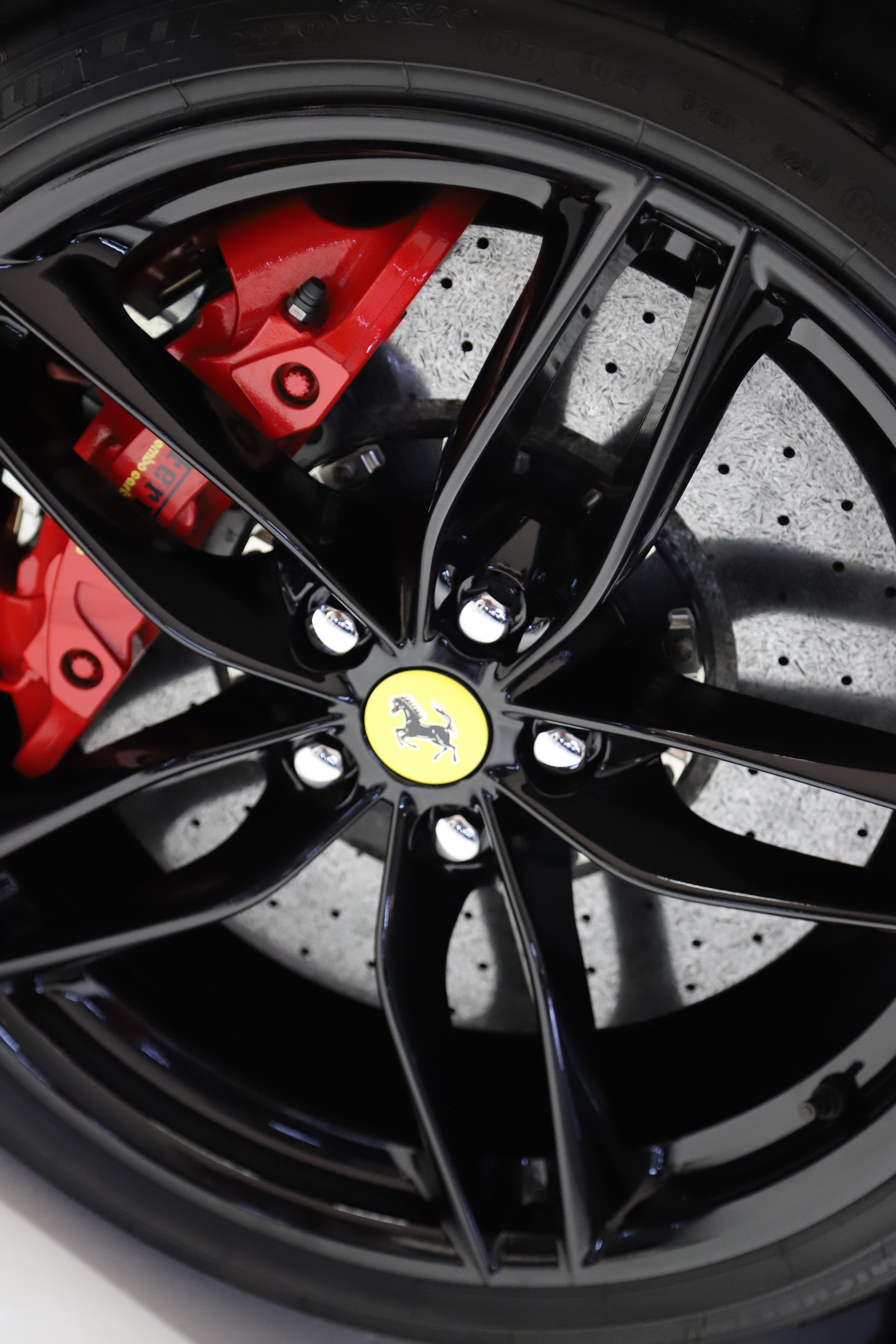 FERRARI 488 Spider 3.9 V8-image-12