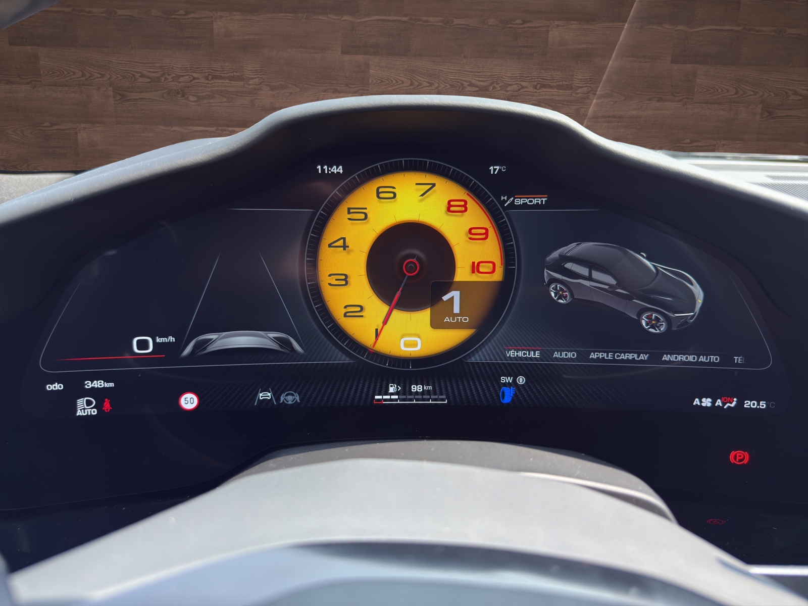 FERRARI Purosangue 6.5 V12 " Pack Carbon"-image-9