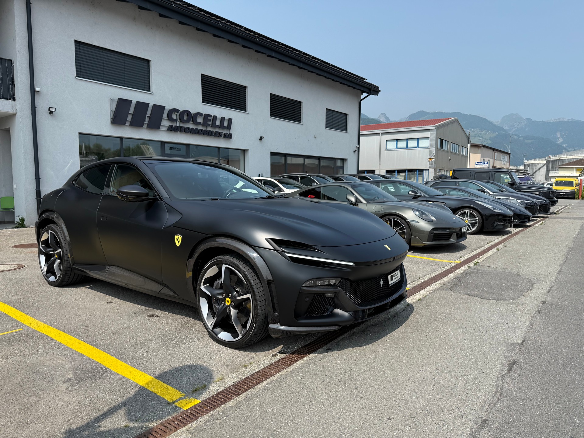 FERRARI Purosangue 6.5 V12 " Pack Carbon"-image-15
