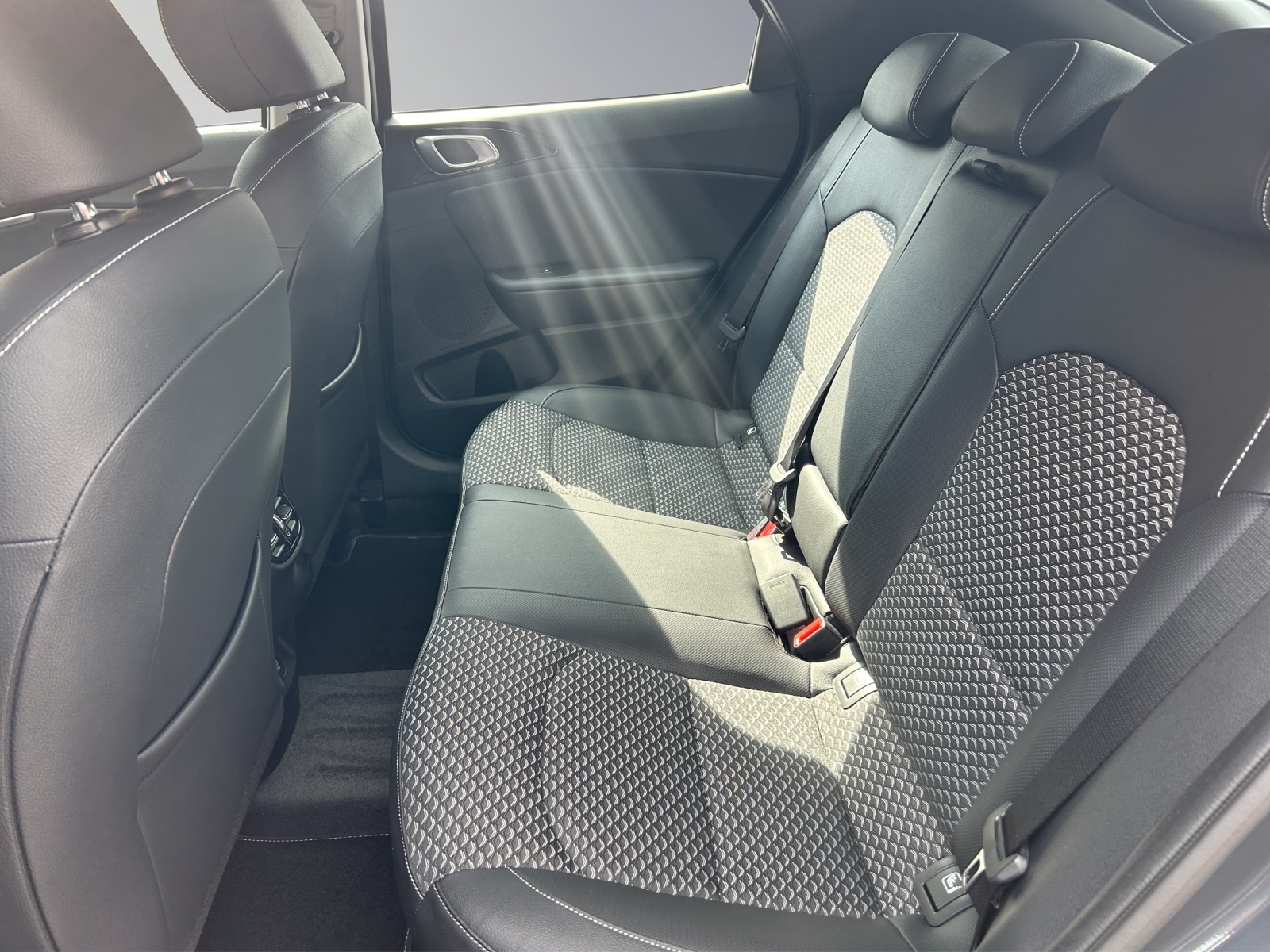 KIA XCeed 1.6 T-GDi Gold ADA-image-11