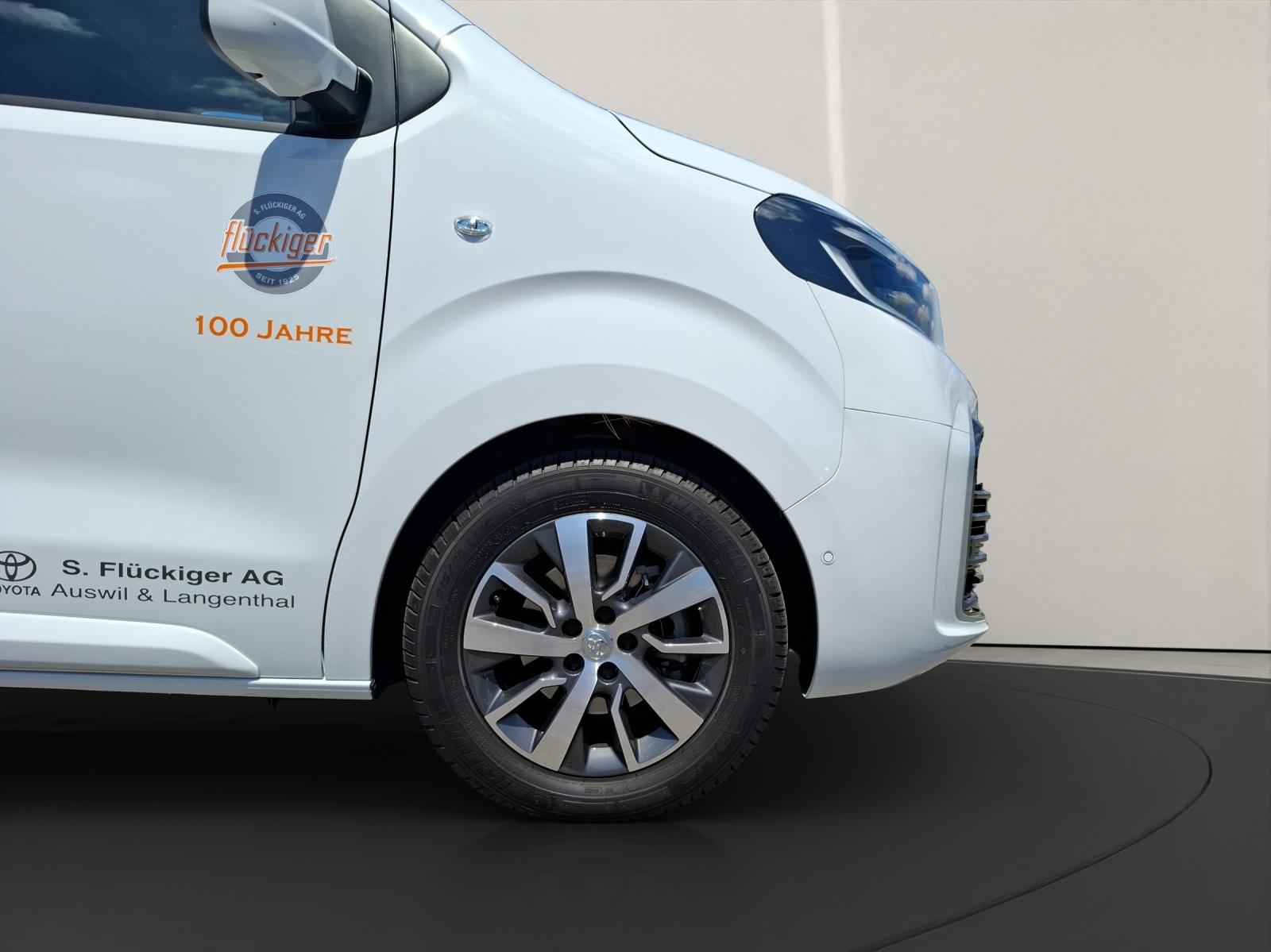 TOYOTA PROACE Verso L1 2.0 D Trend-image-15