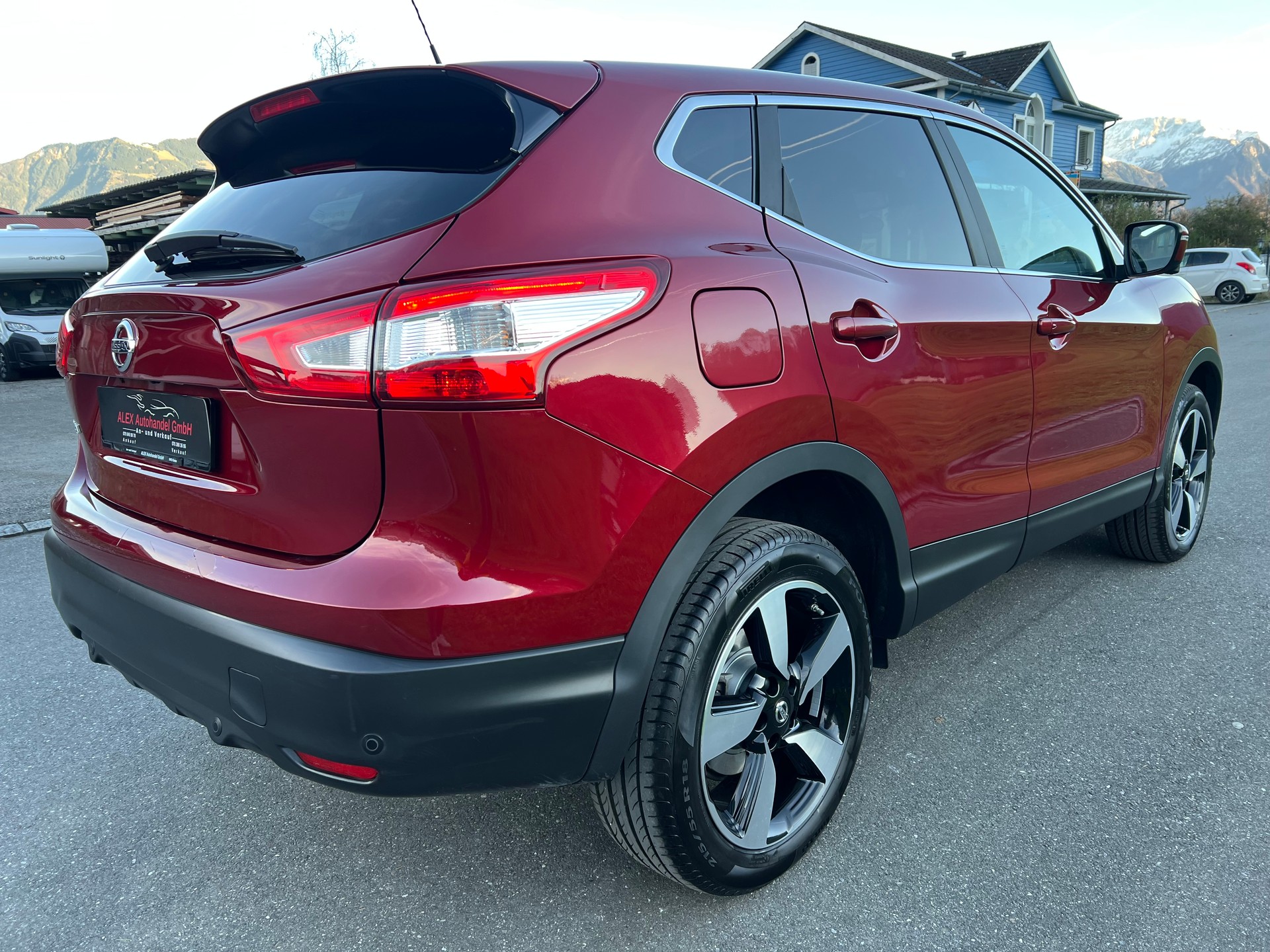 NISSAN Qashqai 1.6 dCi 360° ALL-MODE 4x4 (CHF 295.90/Monat)-image-6