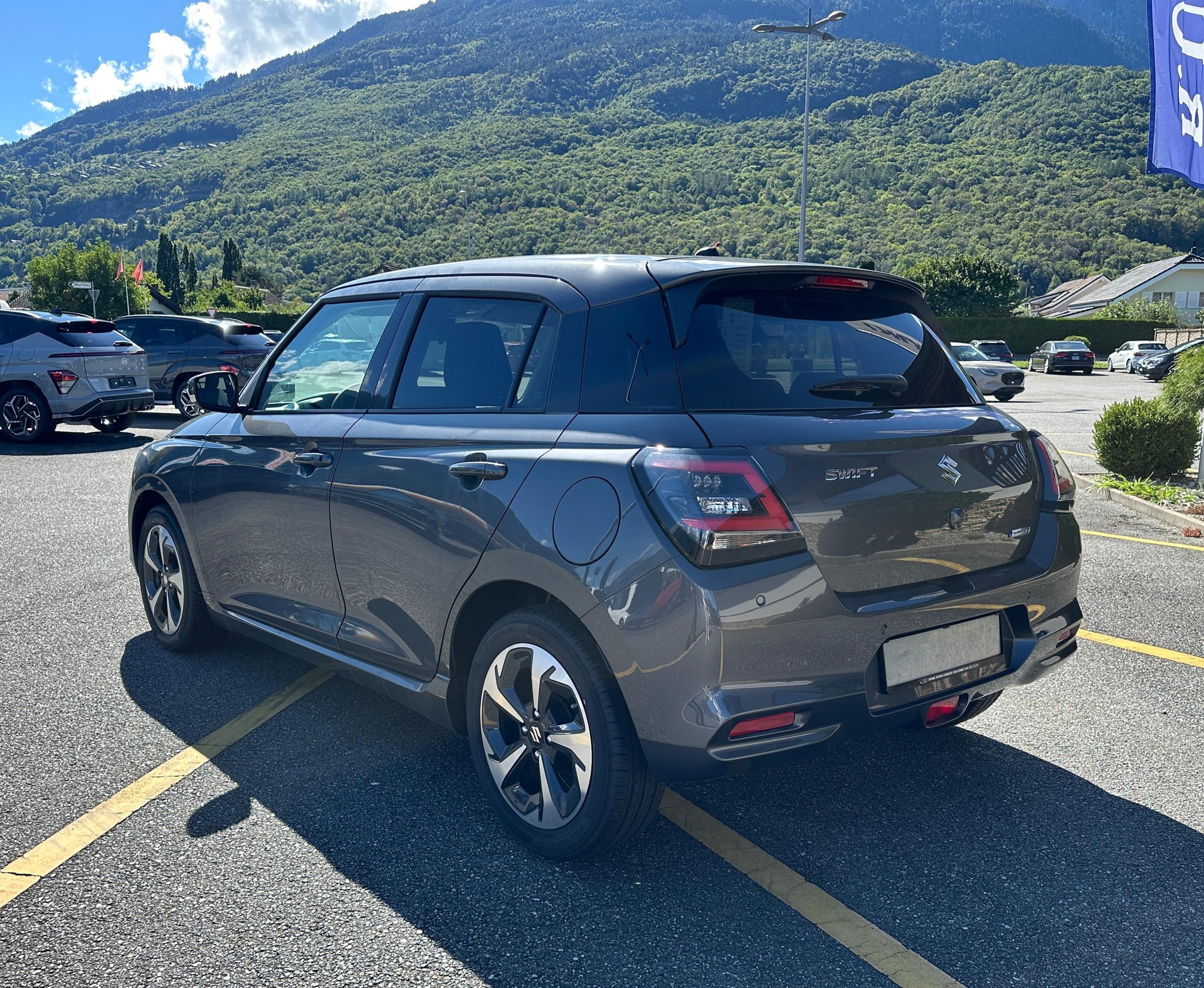 SUZUKI Swift 1.2 Trad..T.H. CVT-image-2