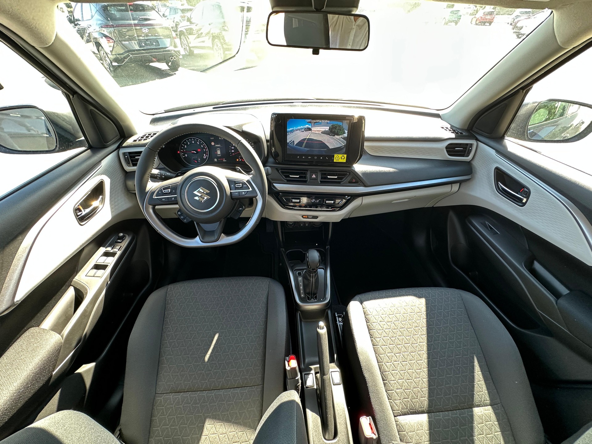 SUZUKI Swift 1.2 Trad..T.H. CVT-image-8