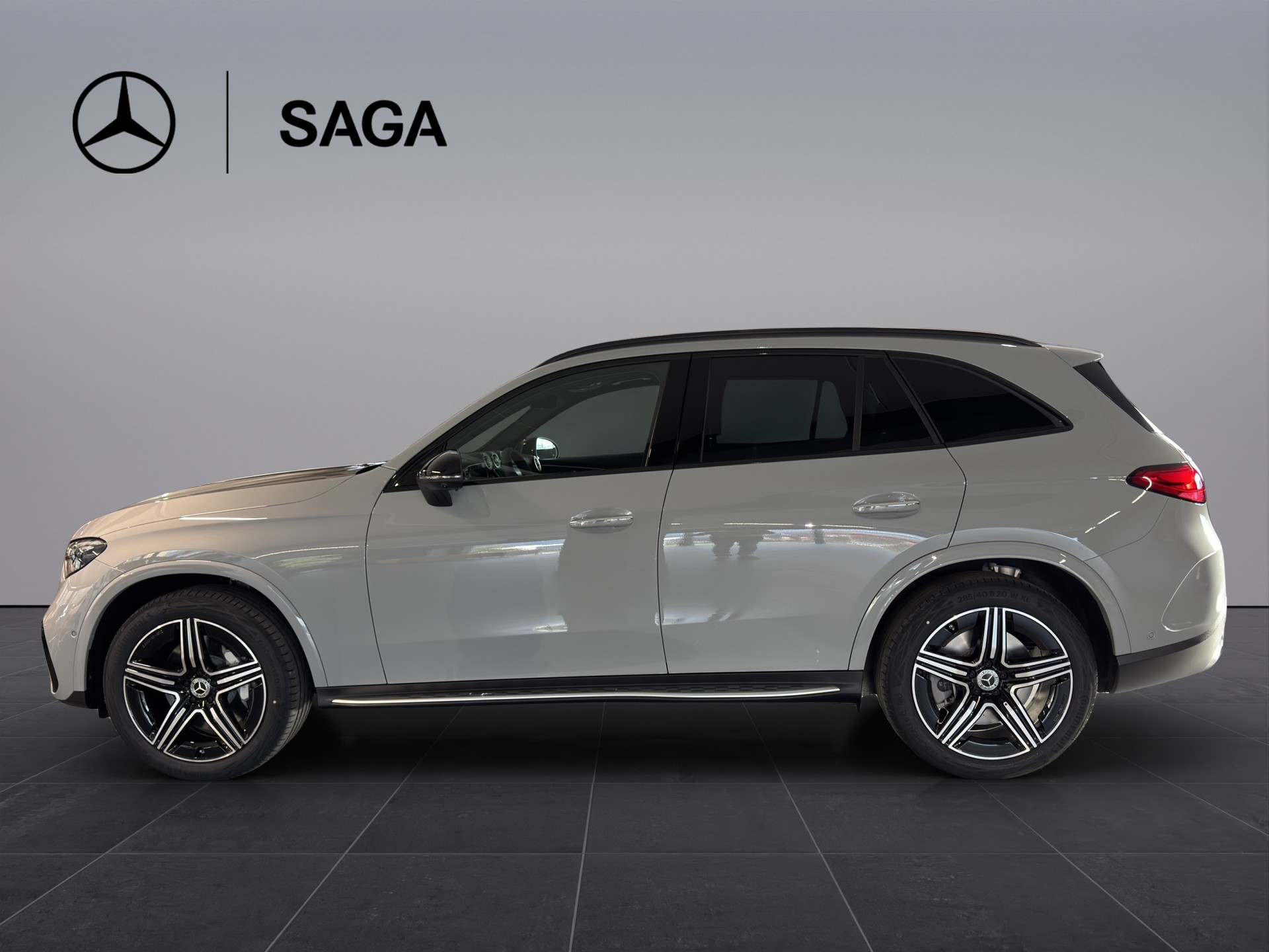 MERCEDES-BENZ GLC 450d 4Matic 9G-Tronic-showroom-element-2