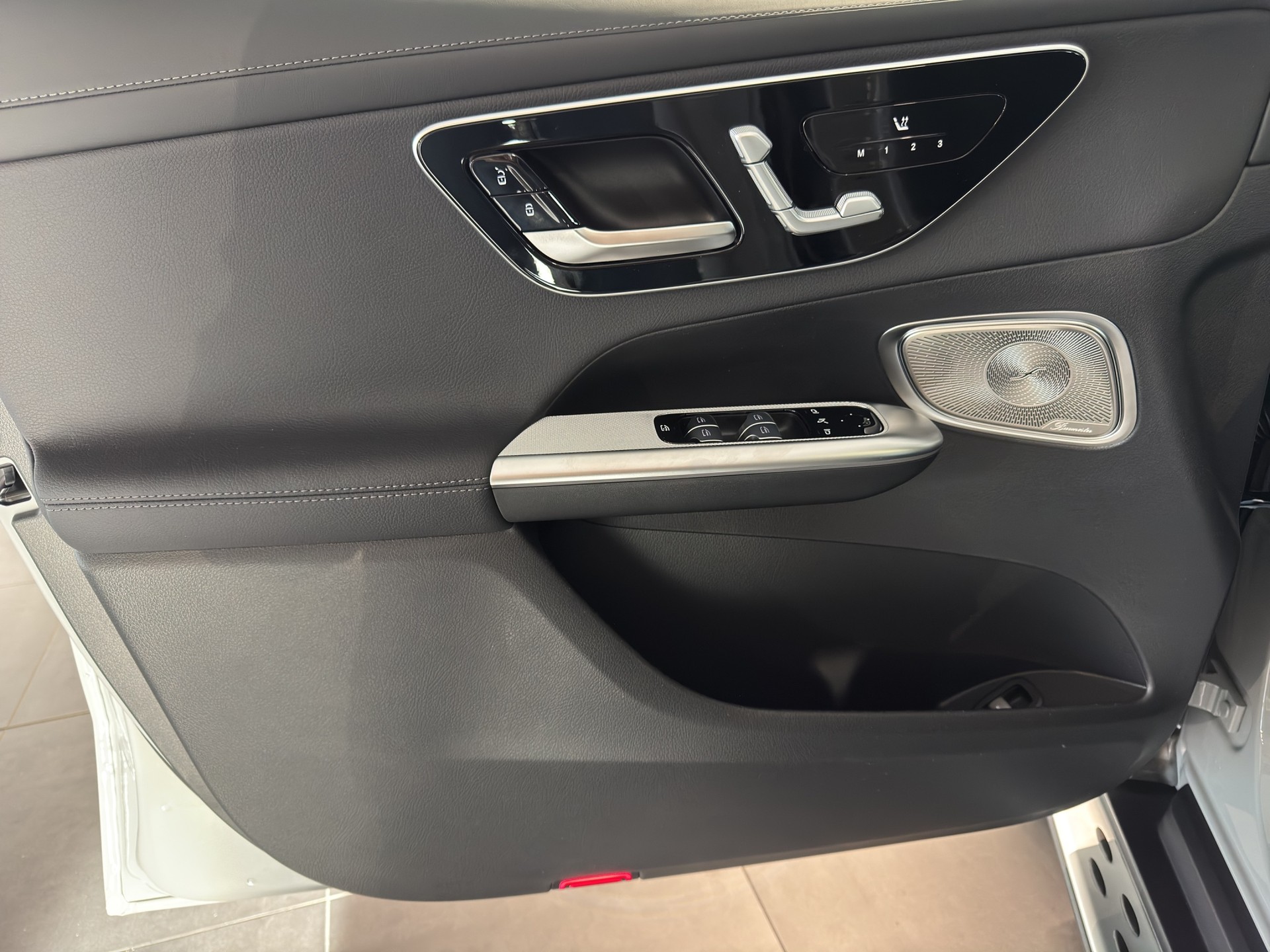 MERCEDES-BENZ GLC 450d 4Matic 9G-Tronic-image-11