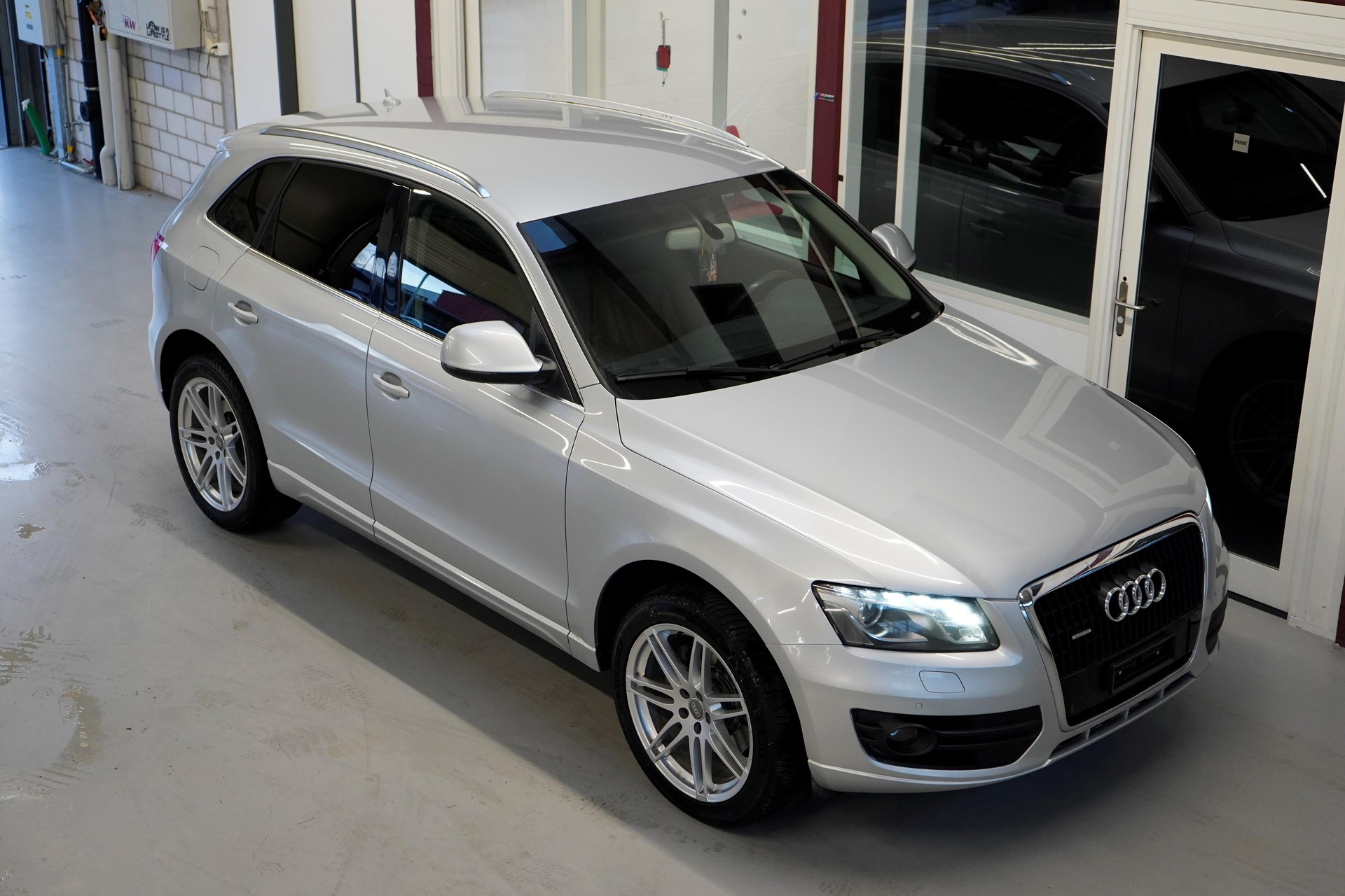 AUDI Q5 3.0 TDI quattro S-tronic-image-0