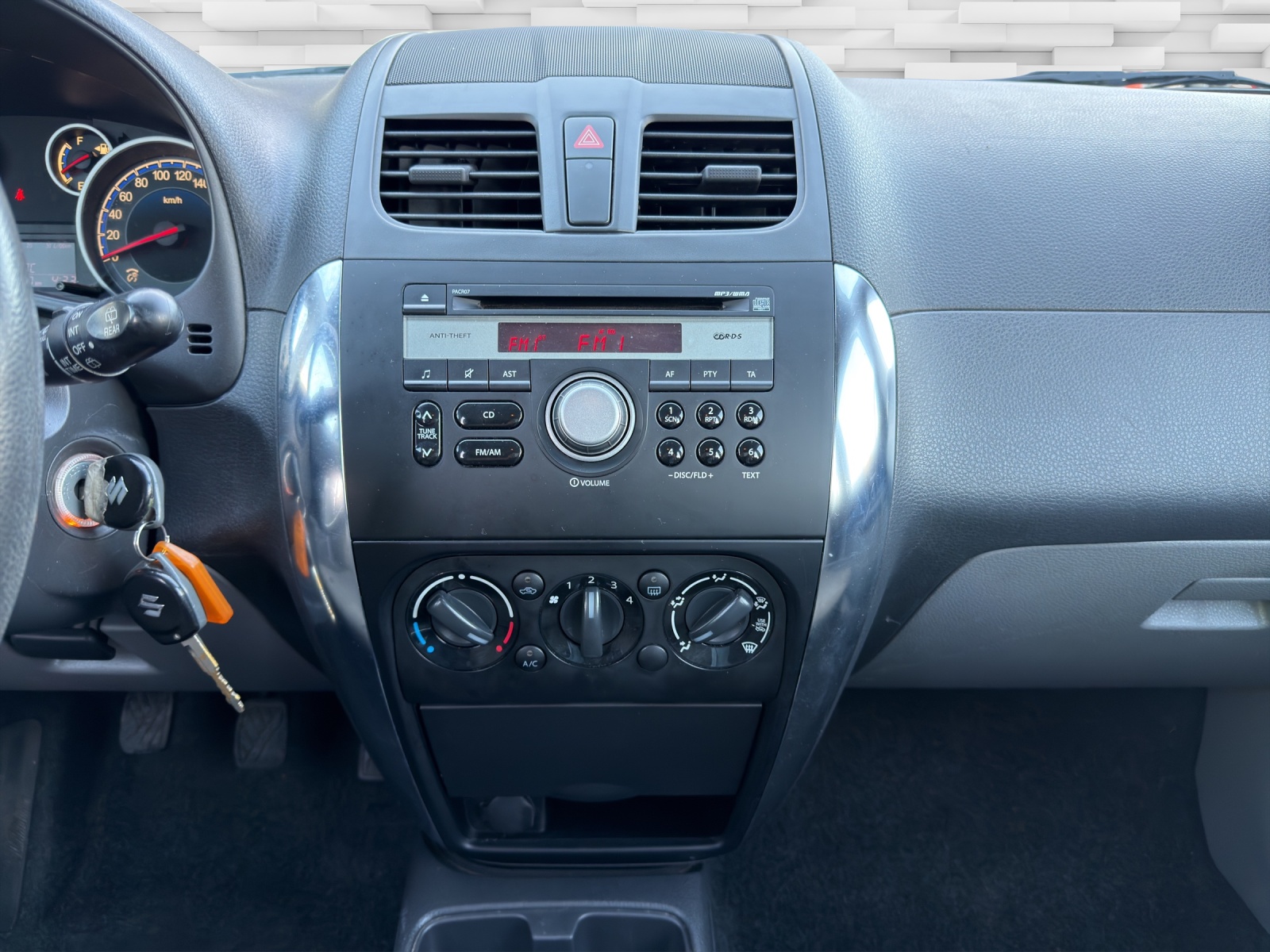 SUZUKI SX4 1.6 16V GL Top 4WD-image-12