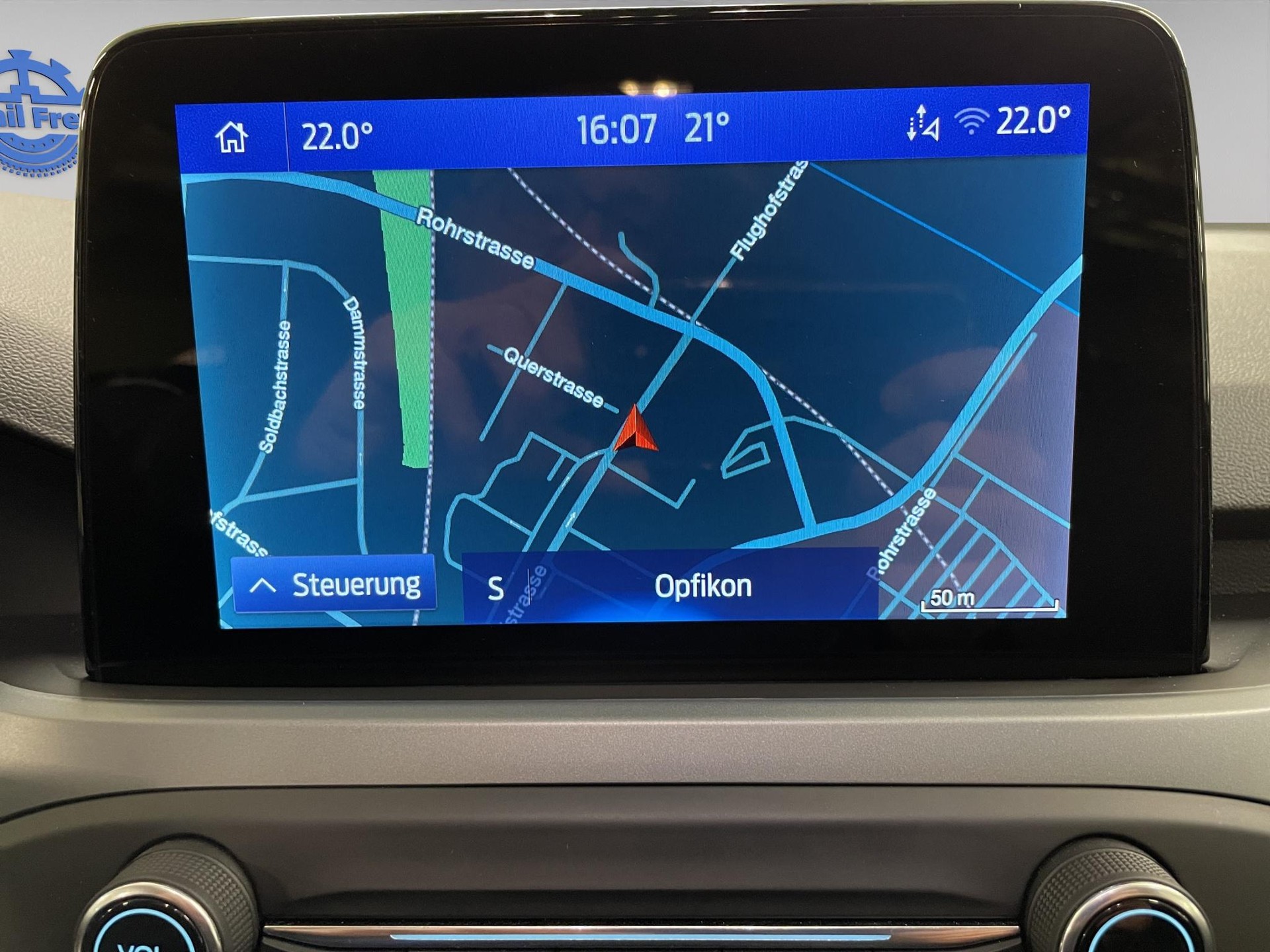 FORD Focus Station Wagon 1.0i EcoB Hybrid 125 Cool & Connect-image-7