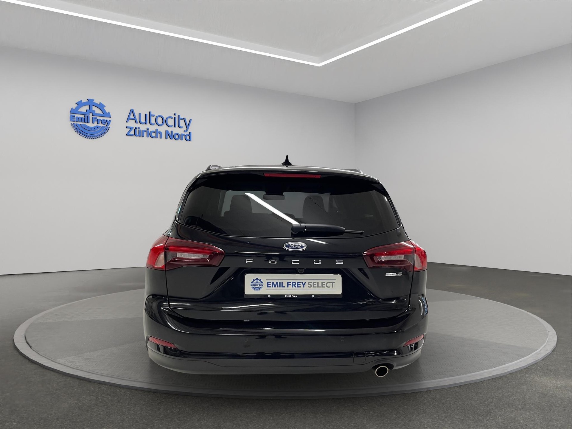 FORD Focus Station Wagon 1.0i EcoB Hybrid 125 Cool & Connect-image-12
