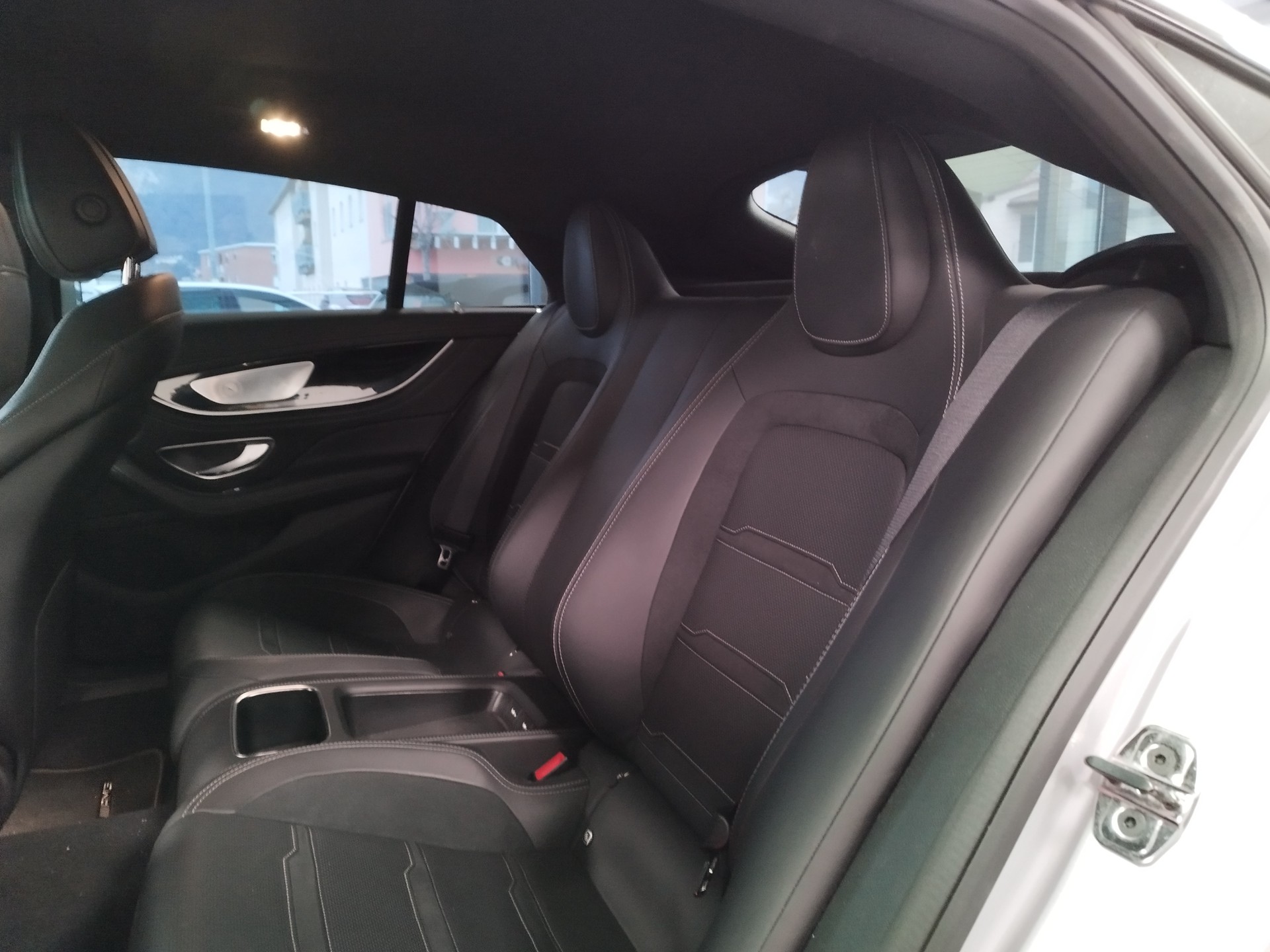 MERCEDES-BENZ AMG GT 4 43 4Matic+ Speedshift TCT-image-11