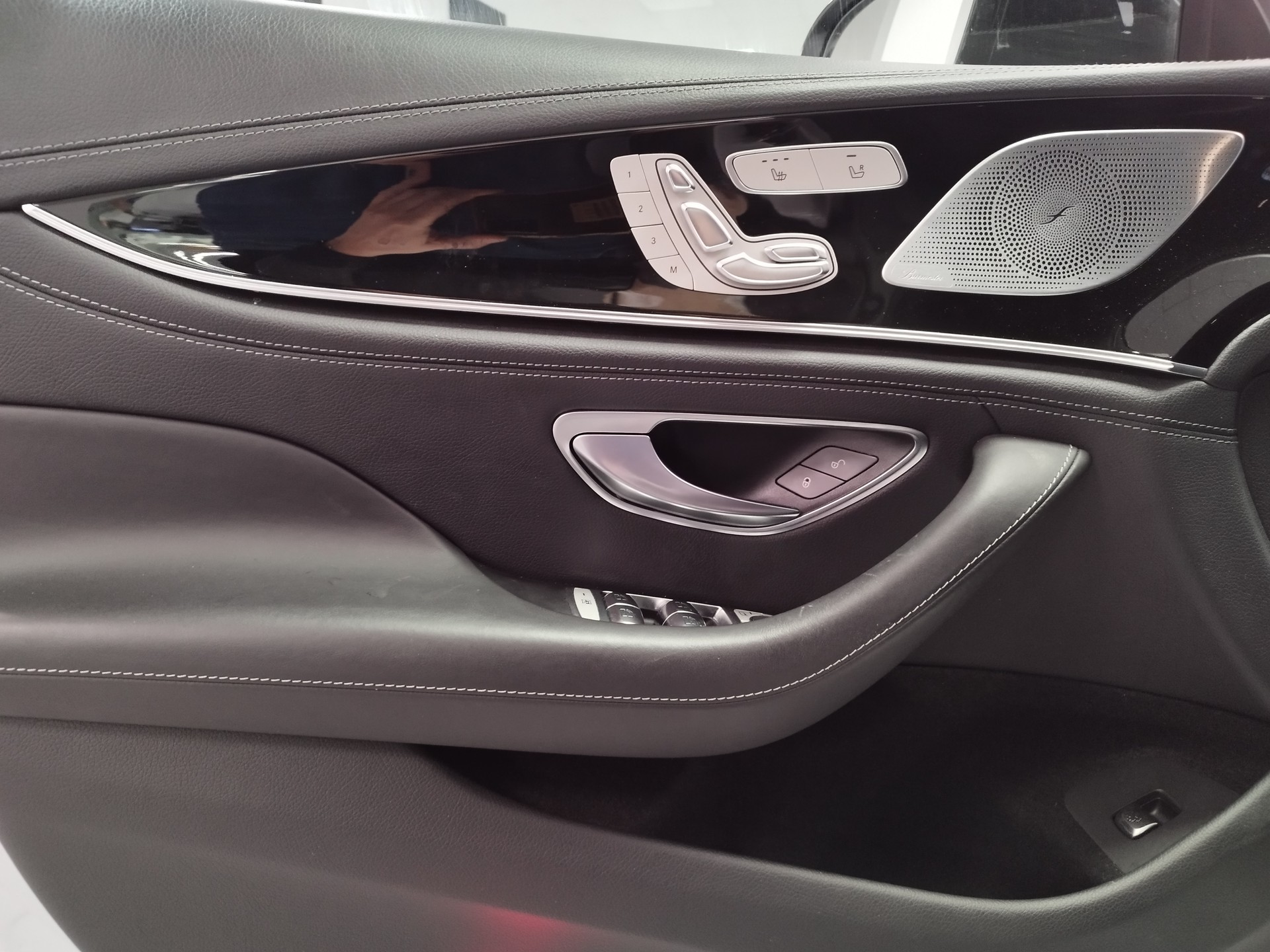 MERCEDES-BENZ AMG GT 4 43 4Matic+ Speedshift TCT-image-13
