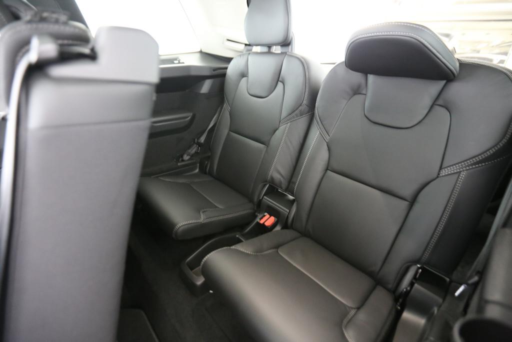 VOLVO XC90 2.0 T8 TE Ultra Dark eAWD-image-5
