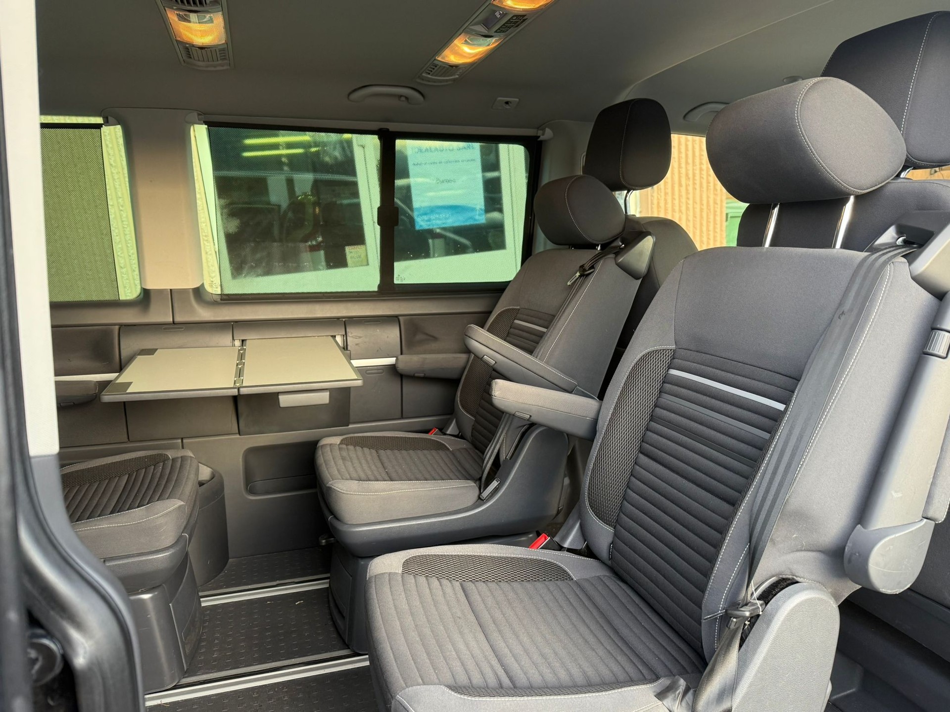 VW T5 Multivan 2.0 Bi-TDI CR Family Cup 4Motion DSG-image-10