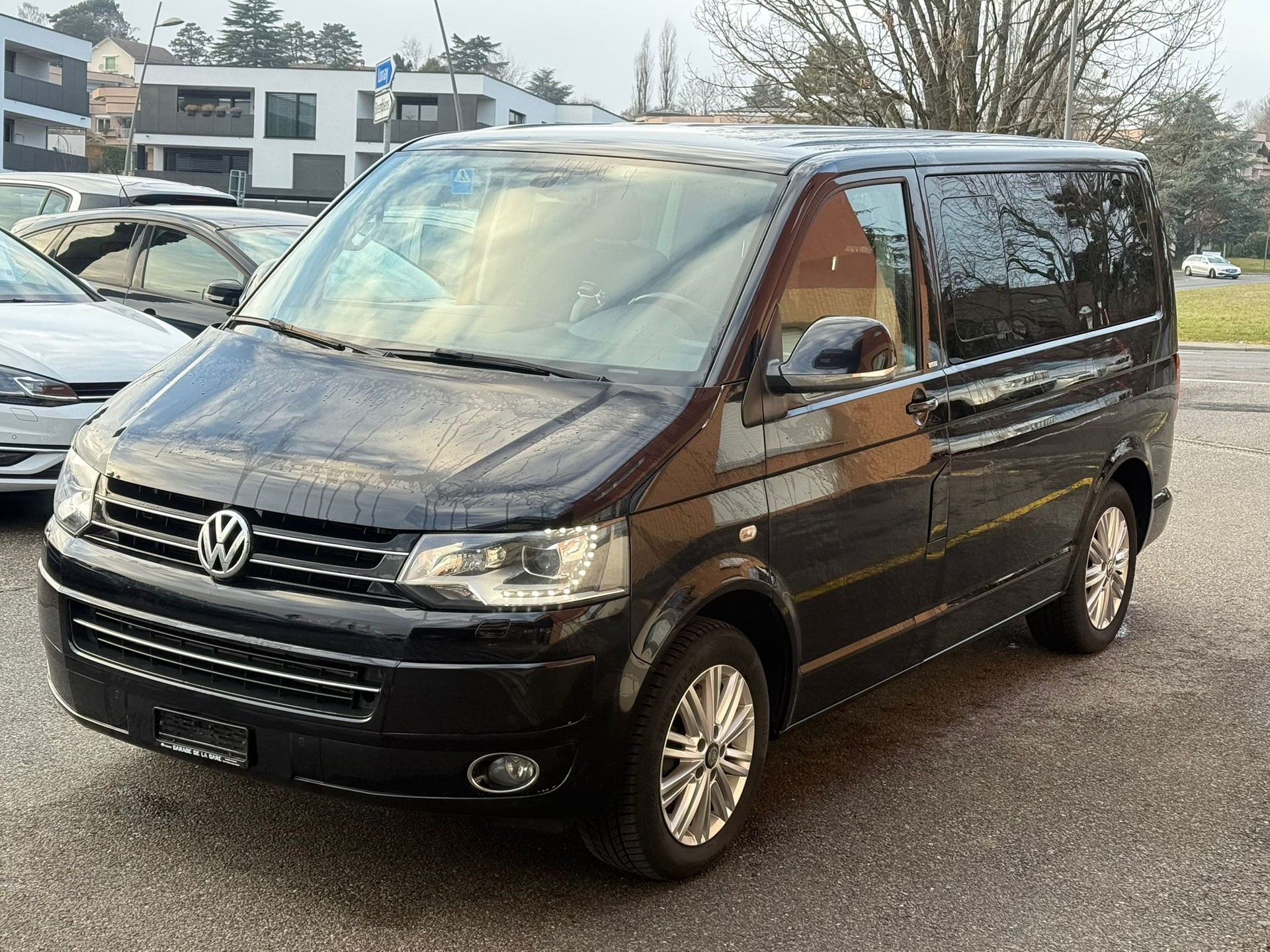 VW T5 Multivan 2.0 Bi-TDI CR Family Cup 4Motion DSG-image-2