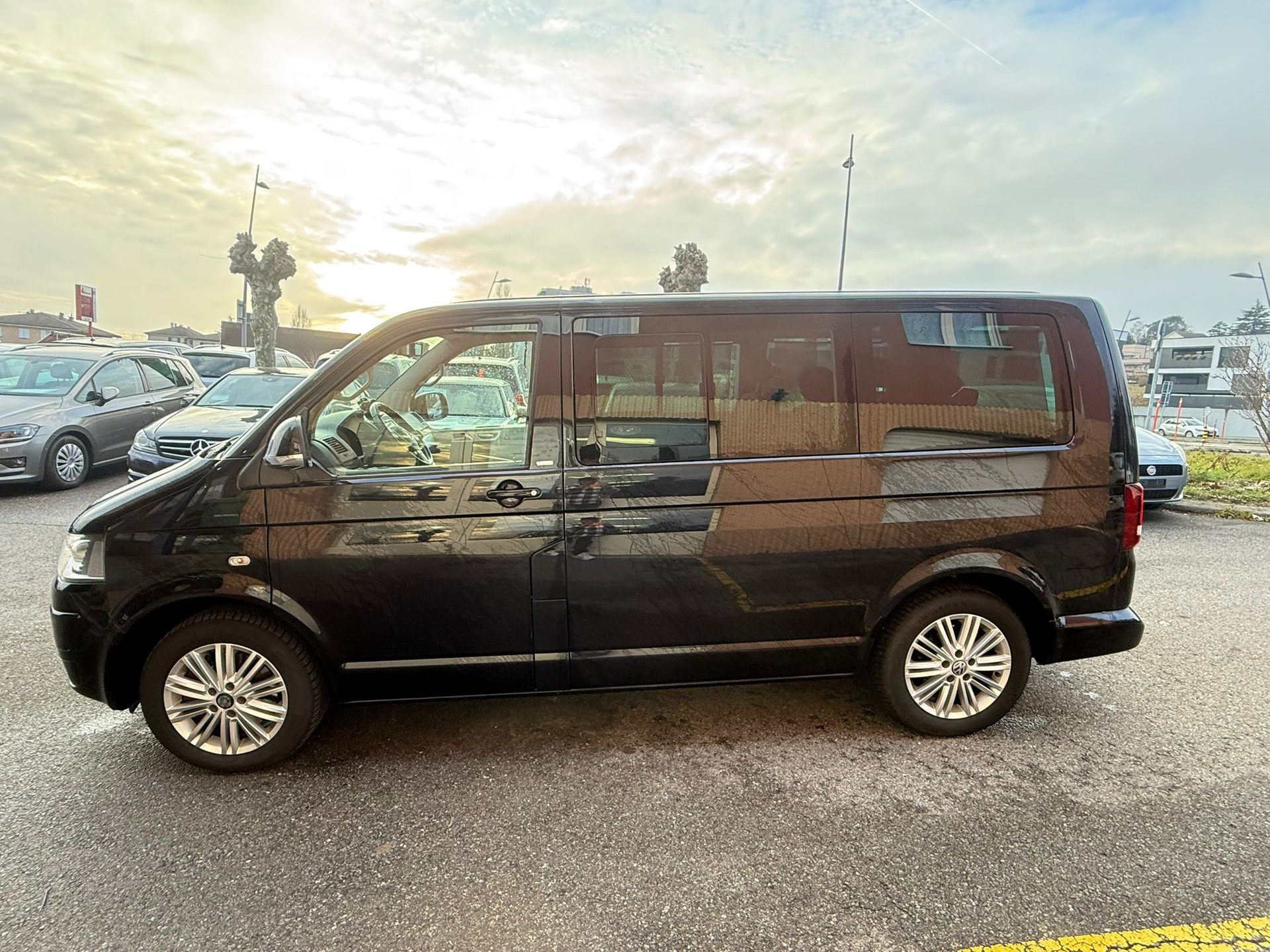 VW T5 Multivan 2.0 Bi-TDI CR Family Cup 4Motion DSG-image-3