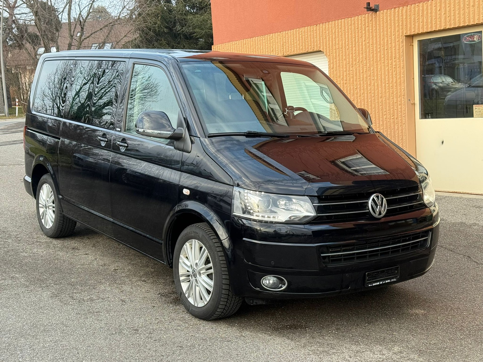 VW T5 Multivan 2.0 Bi-TDI CR Family Cup 4Motion DSG-image-1