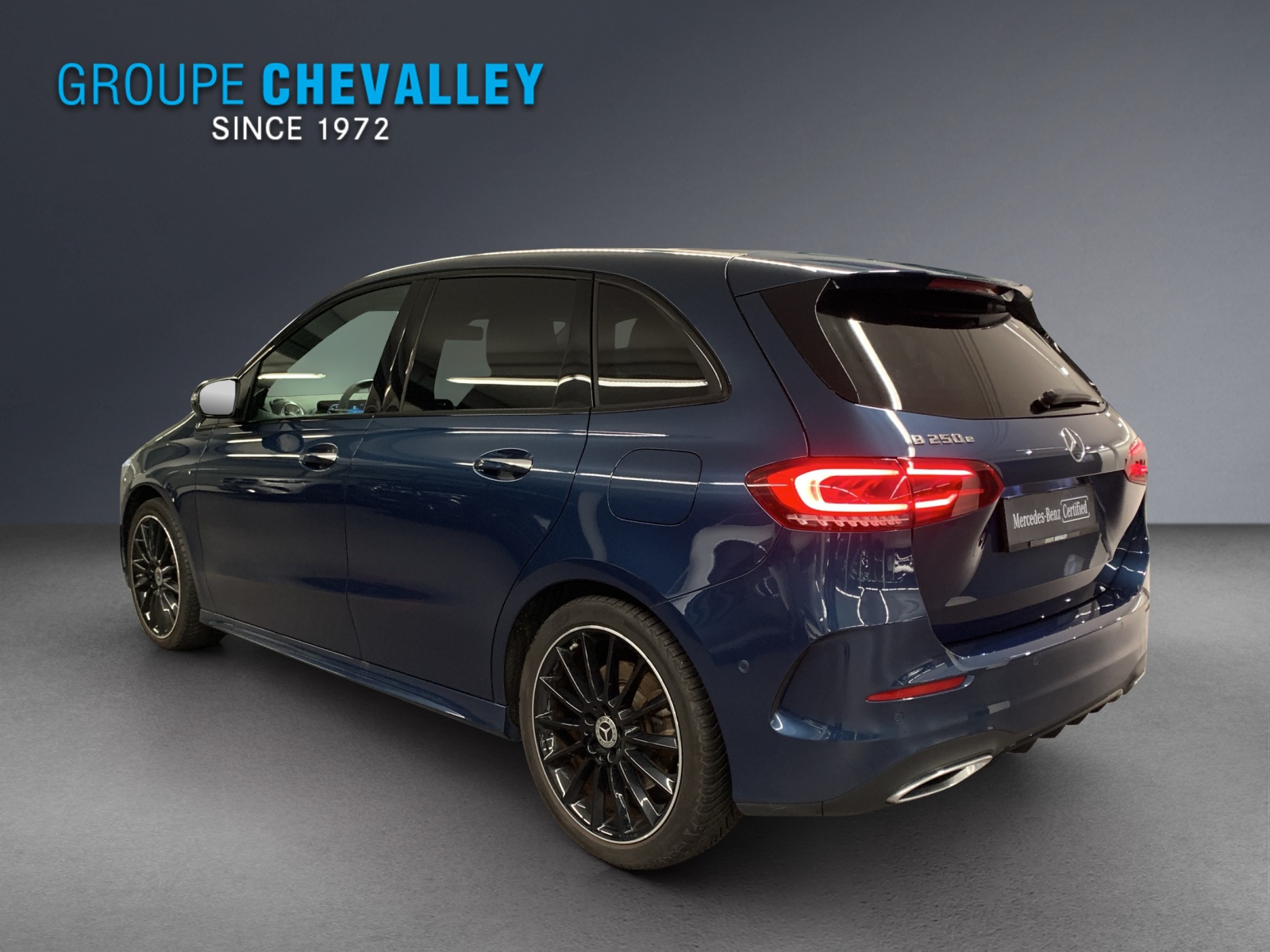 MERCEDES-BENZ B 250 e AMG Line-image-2