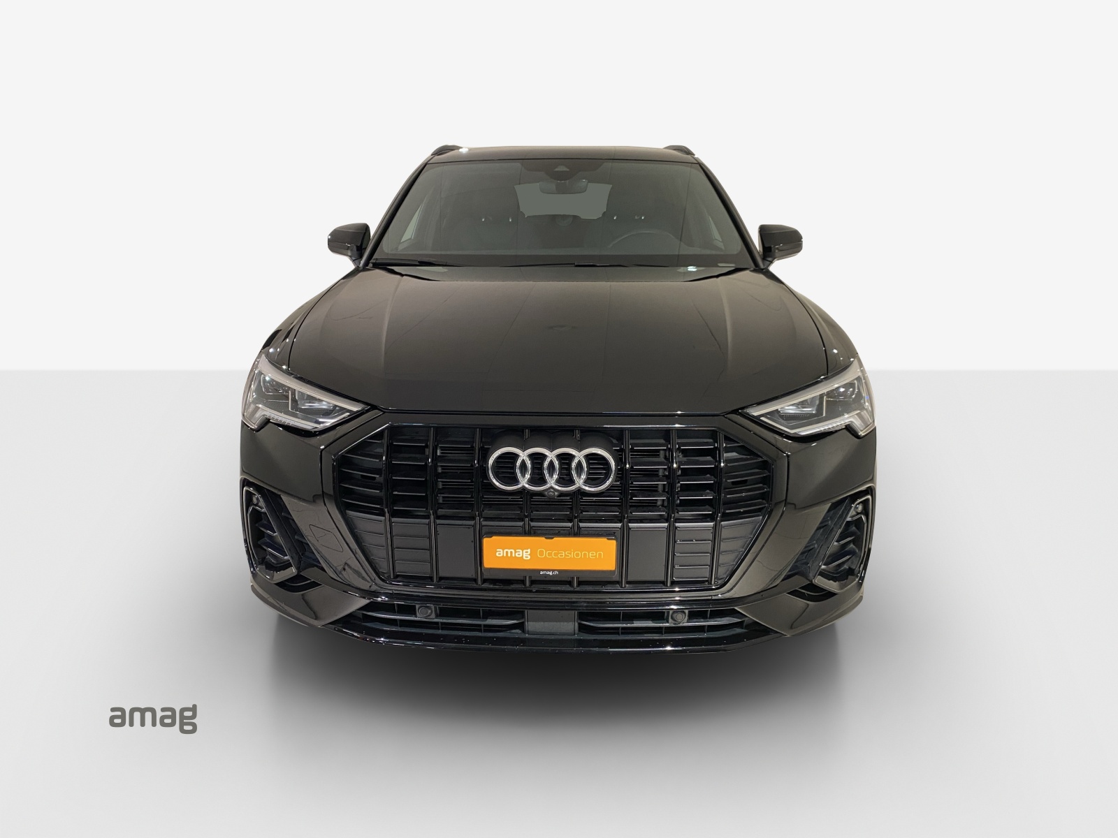 AUDI Q3 35 TFSI S line Attraction S-tronic-image-6