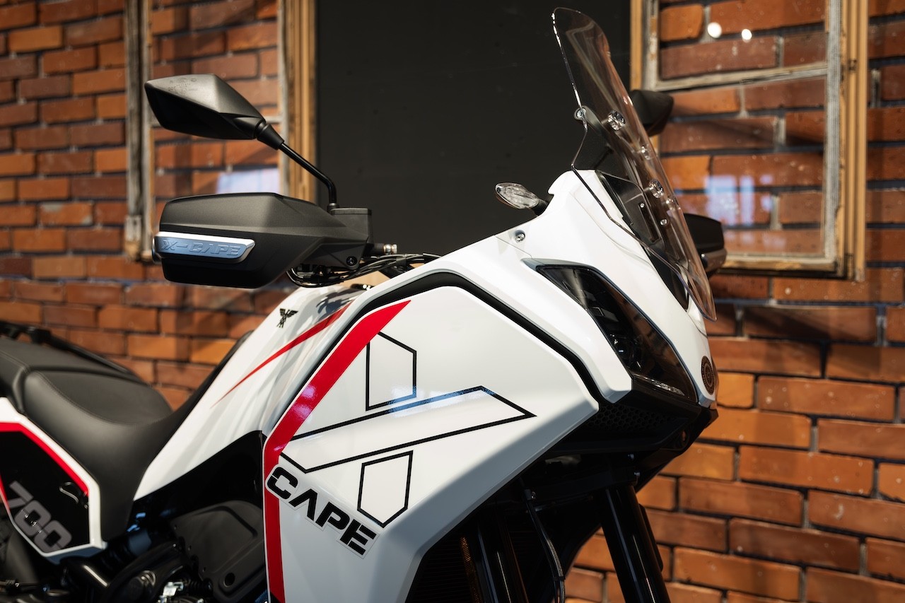 MOTO MORINI X - Cape 700 GOLD EDITION - GRATIS LIEFERUNG-image-3