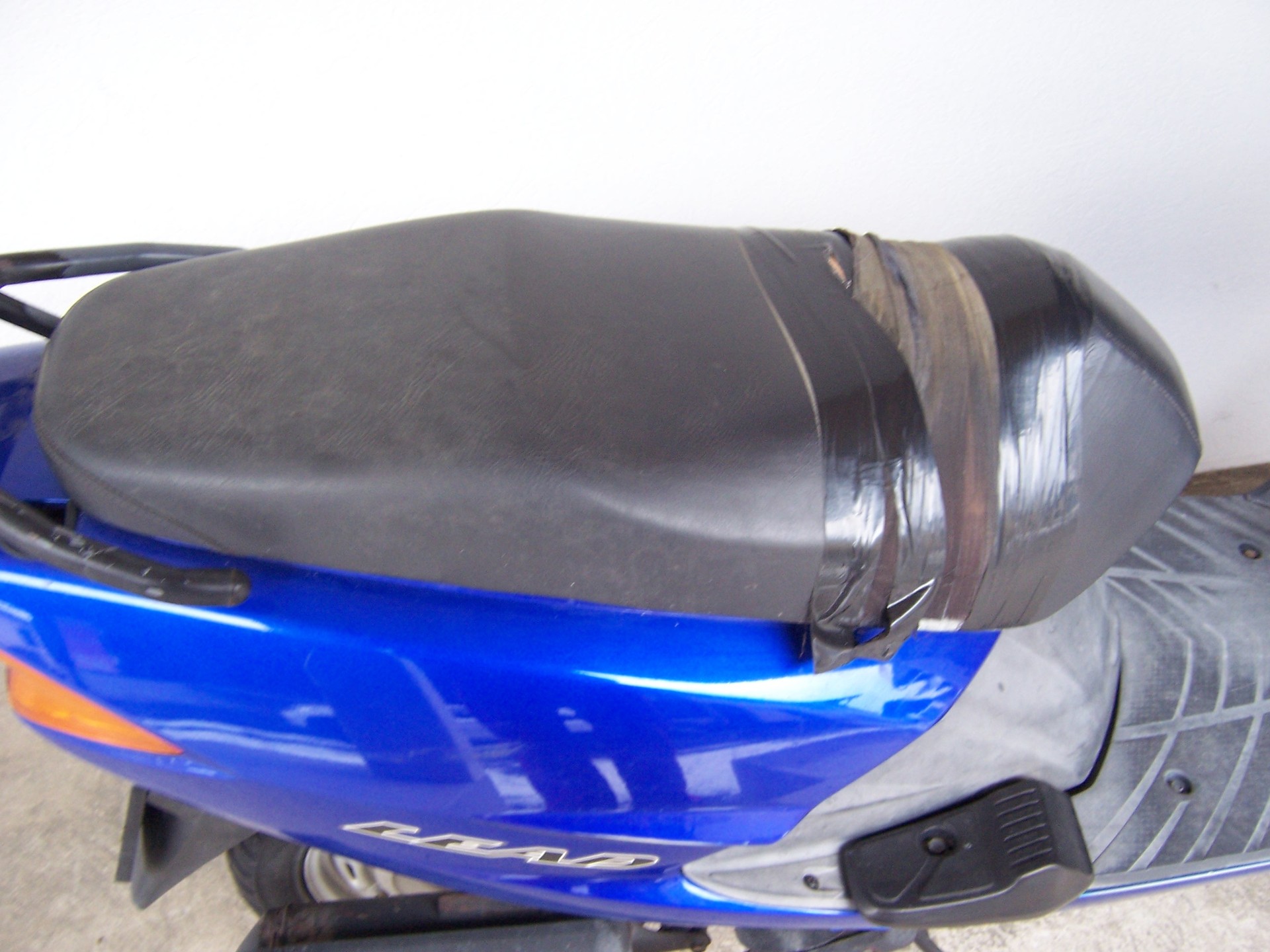 HONDA SCV 100 Lead-image-10