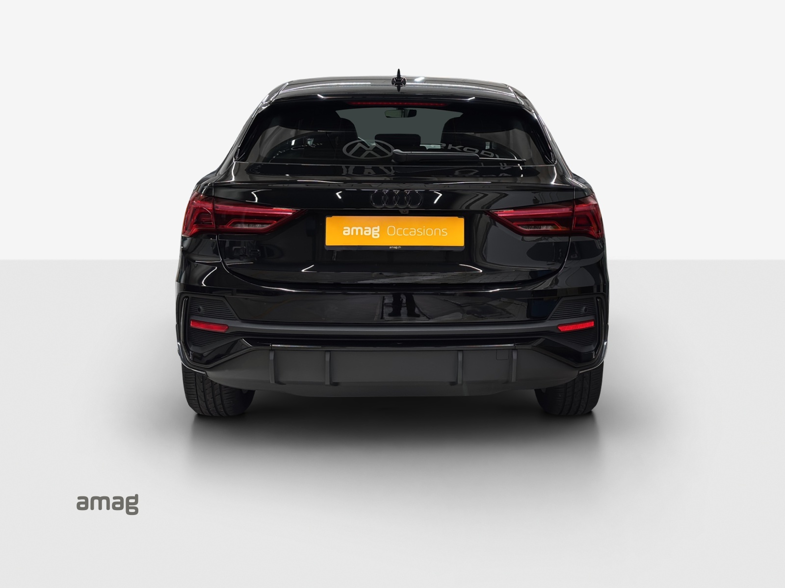 AUDI Q3 Sportback 35 TFSI S line Attraction S-tronic-image-3